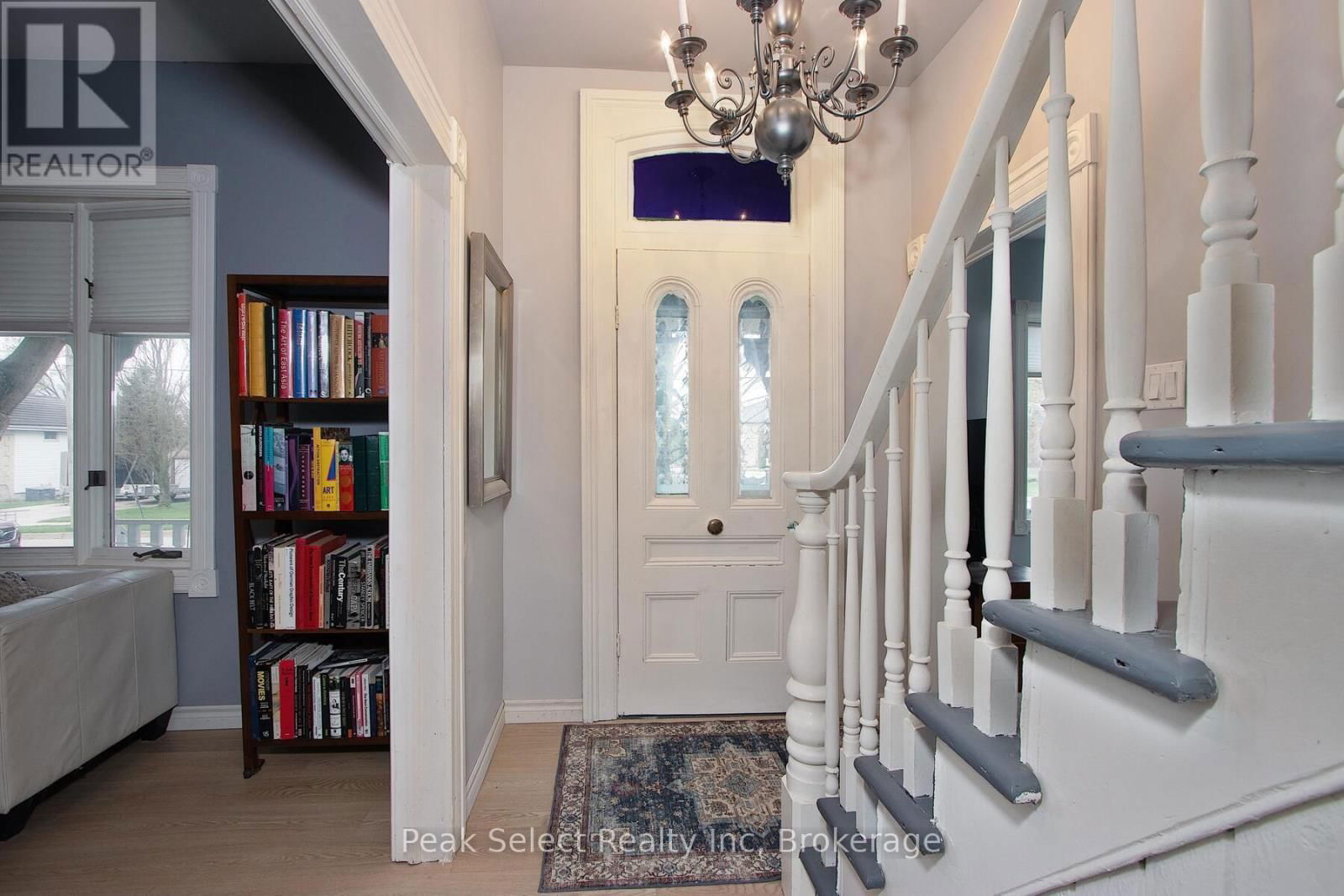 430 ALBERT STREET Image 6