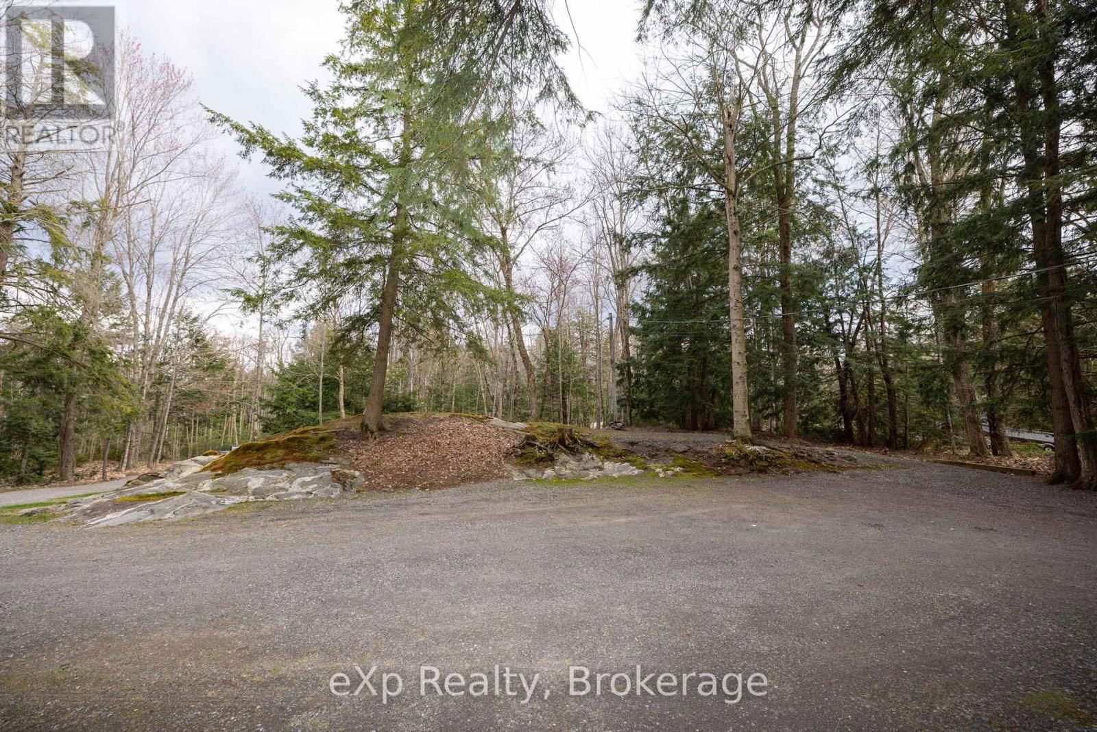 36 ROBERTS LAKE ROAD EAST Image 25
