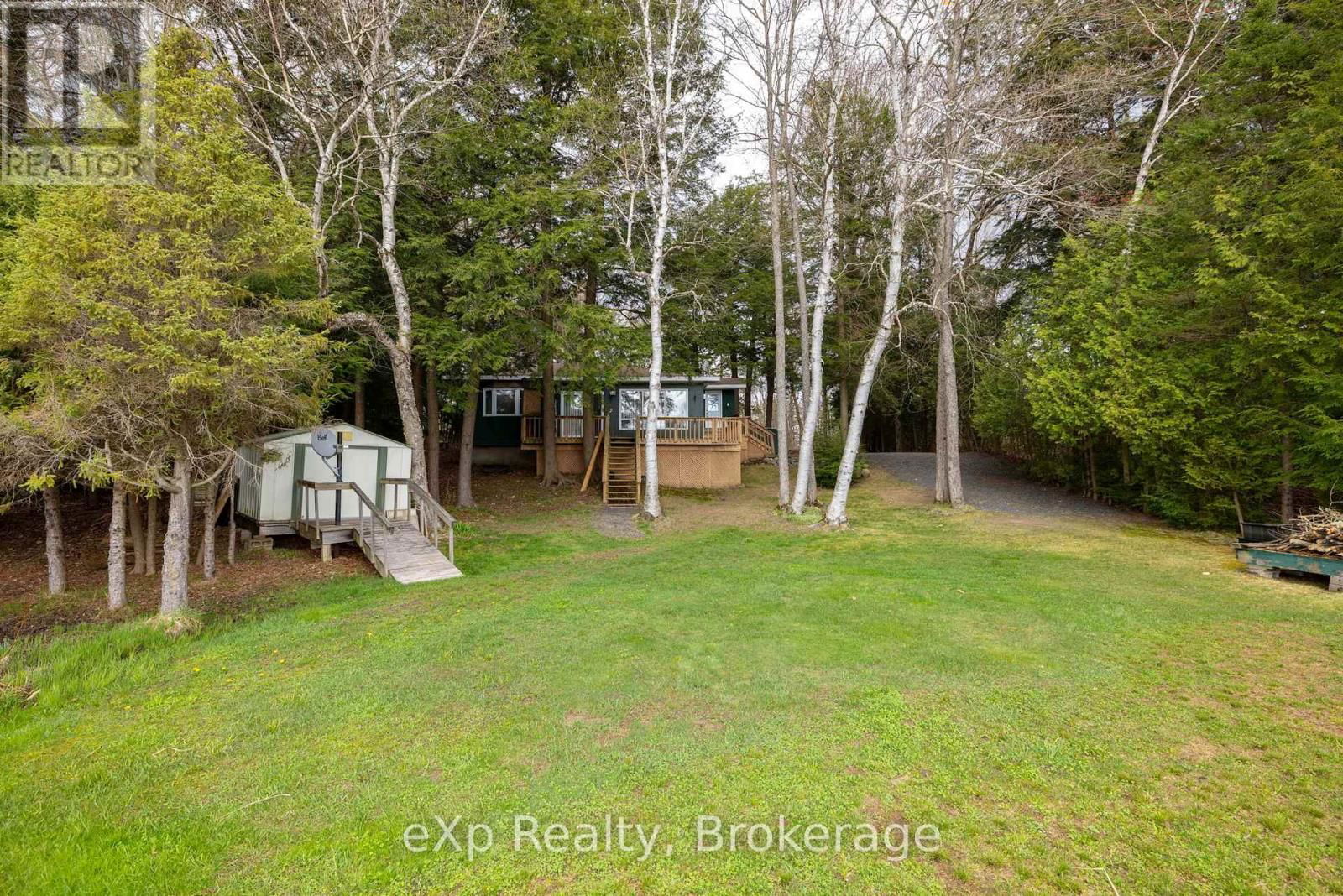 36 ROBERTS LAKE ROAD EAST Image 36