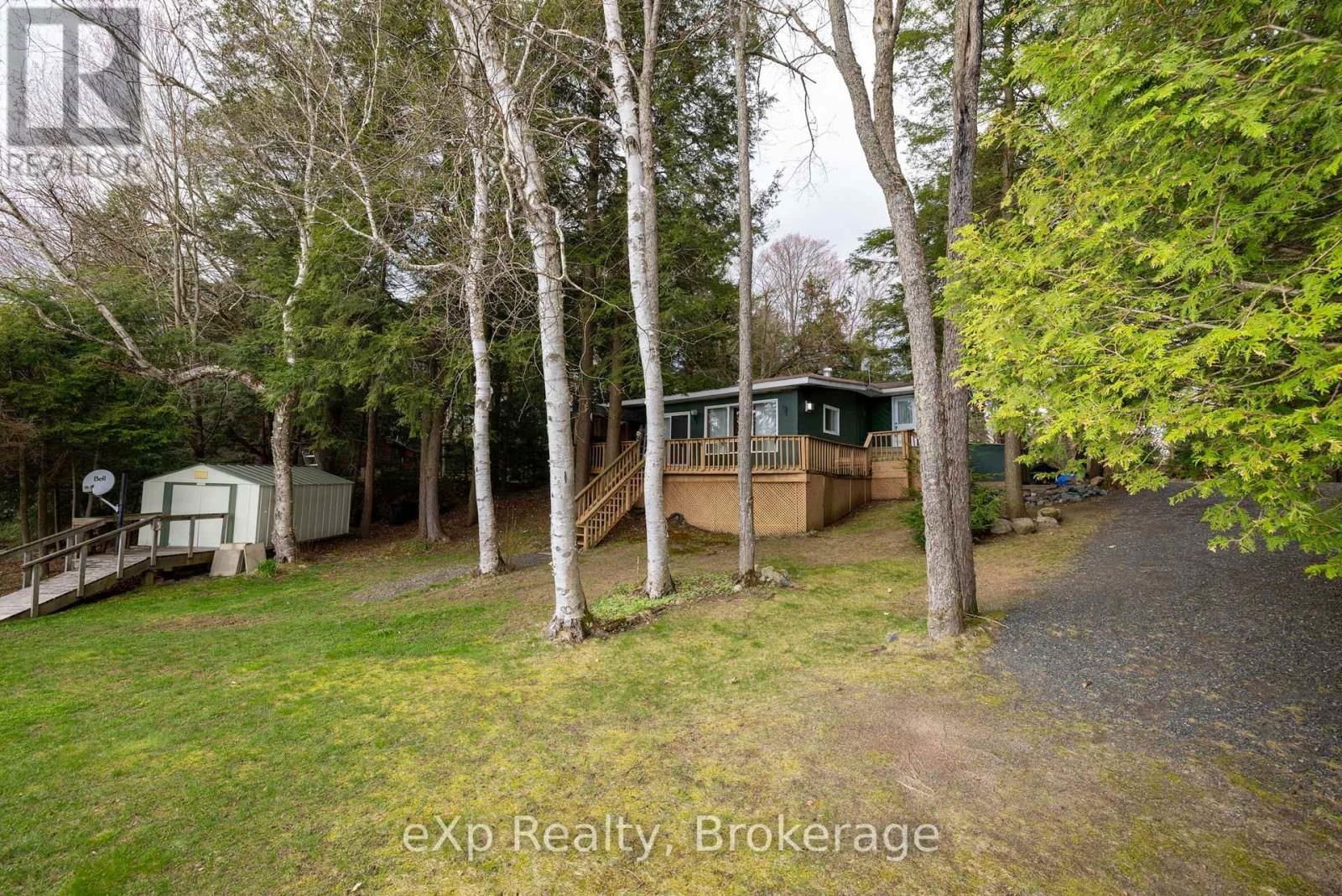 36 ROBERTS LAKE ROAD EAST Image 40