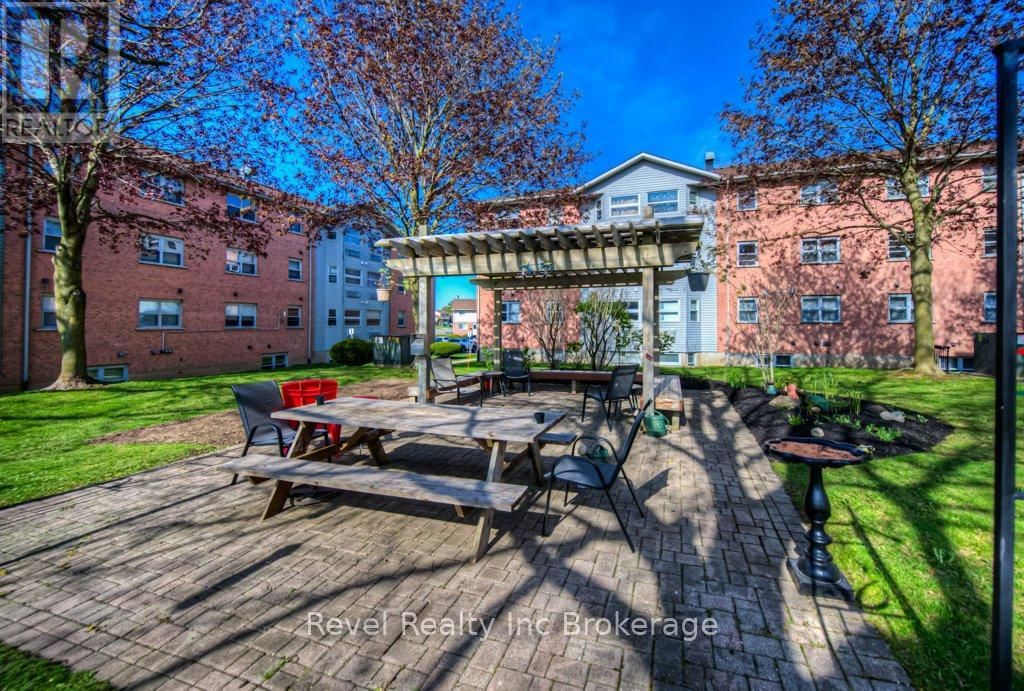46 - 64 HIAWATHA ROAD Image 23