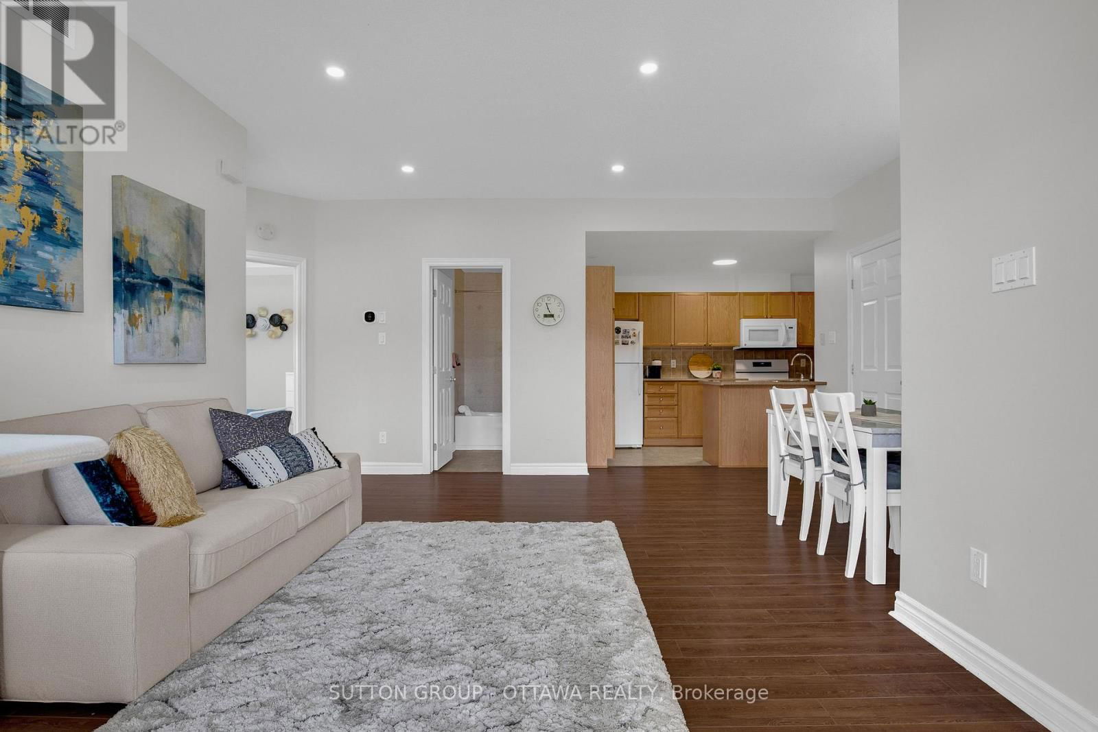 F - 241 CRESTWAY DRIVE Image 12
