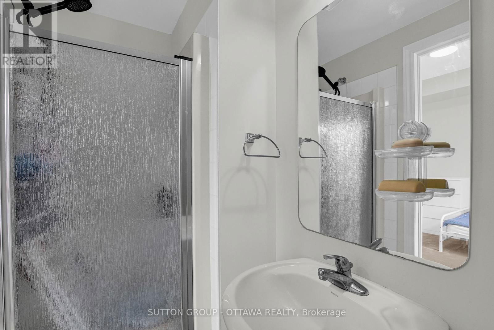 F - 241 CRESTWAY DRIVE Image 23