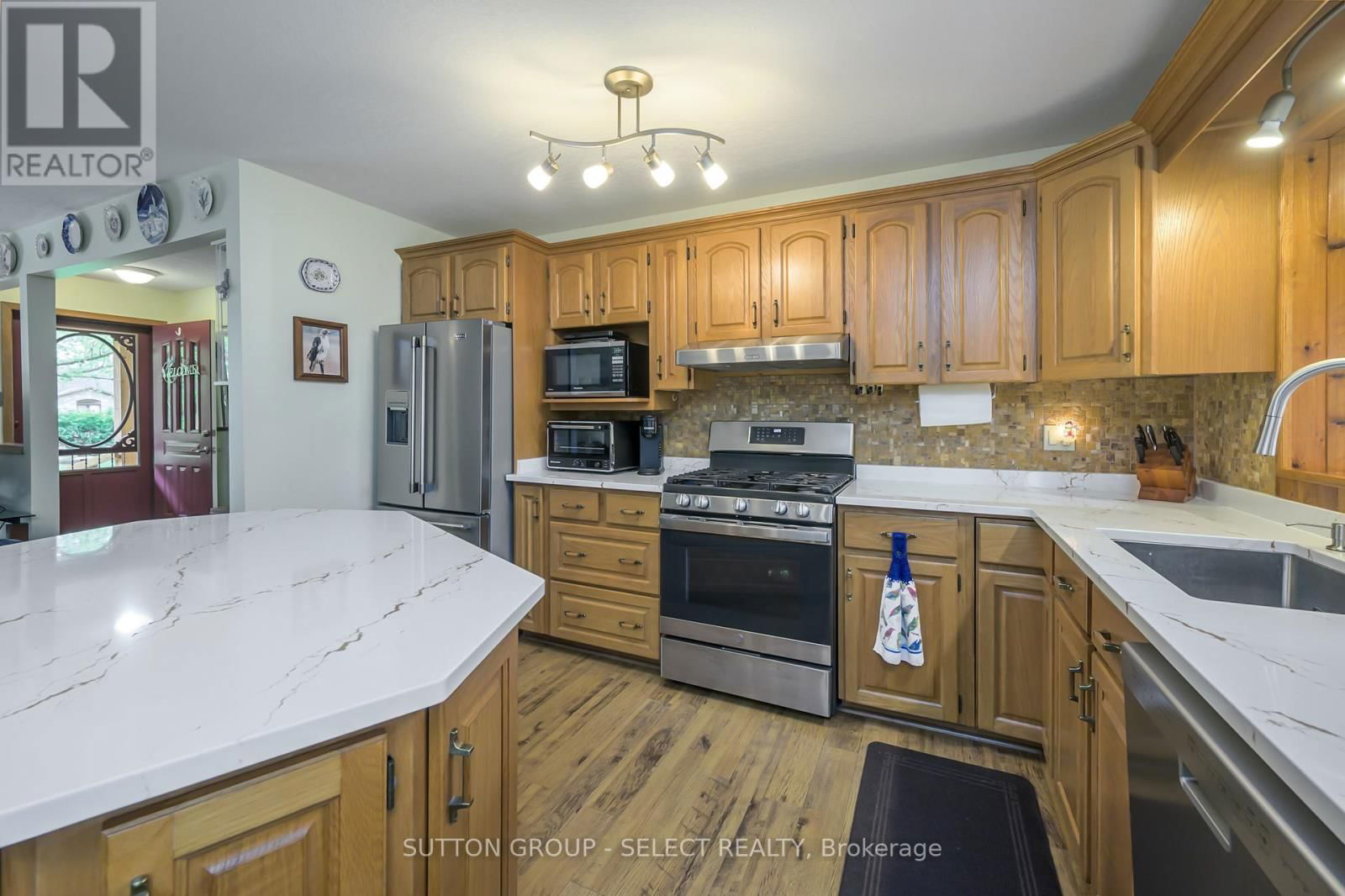 8444 LAZY LANE Image 10