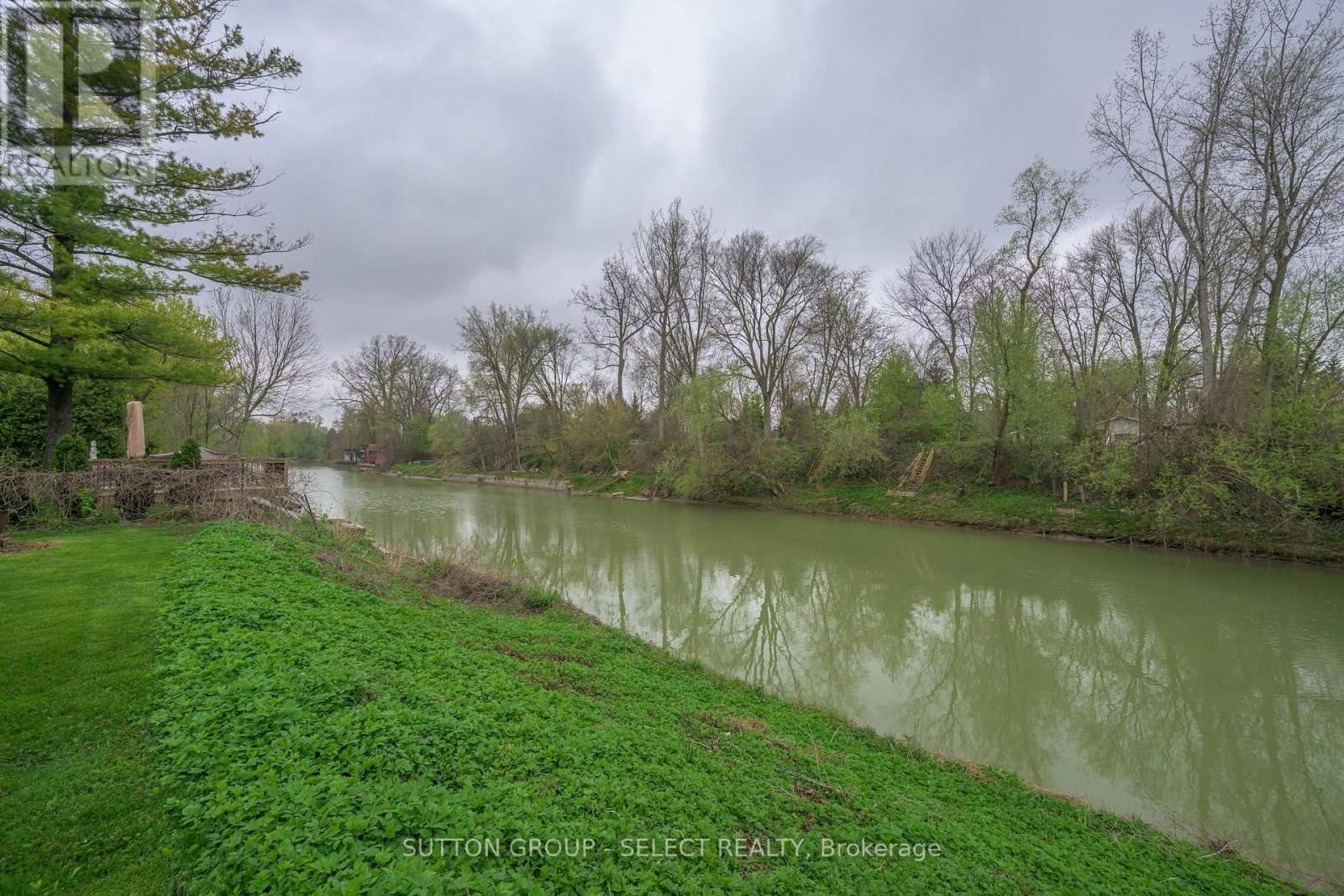8444 LAZY LANE Image 36