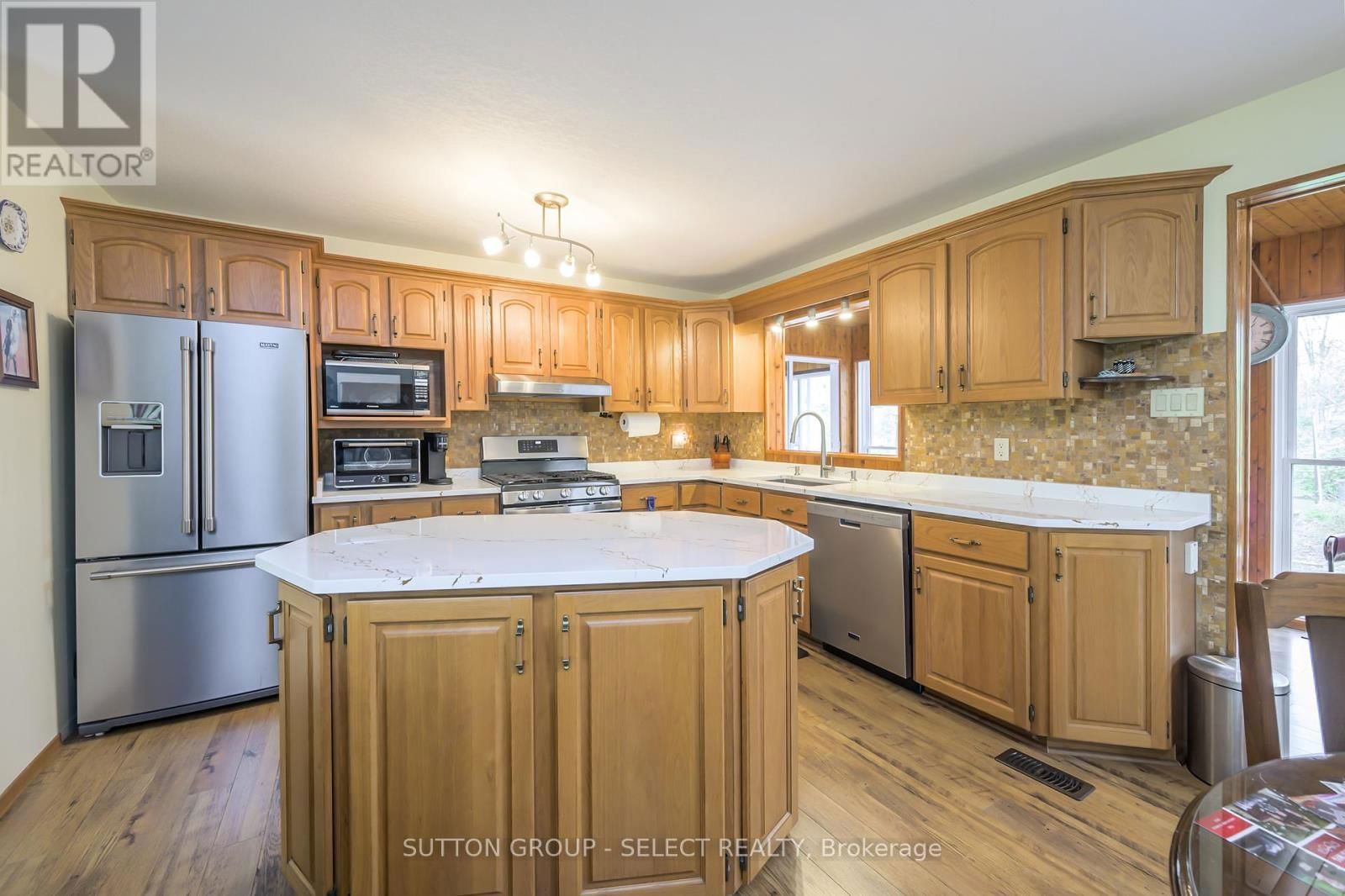 8444 LAZY LANE Image 9