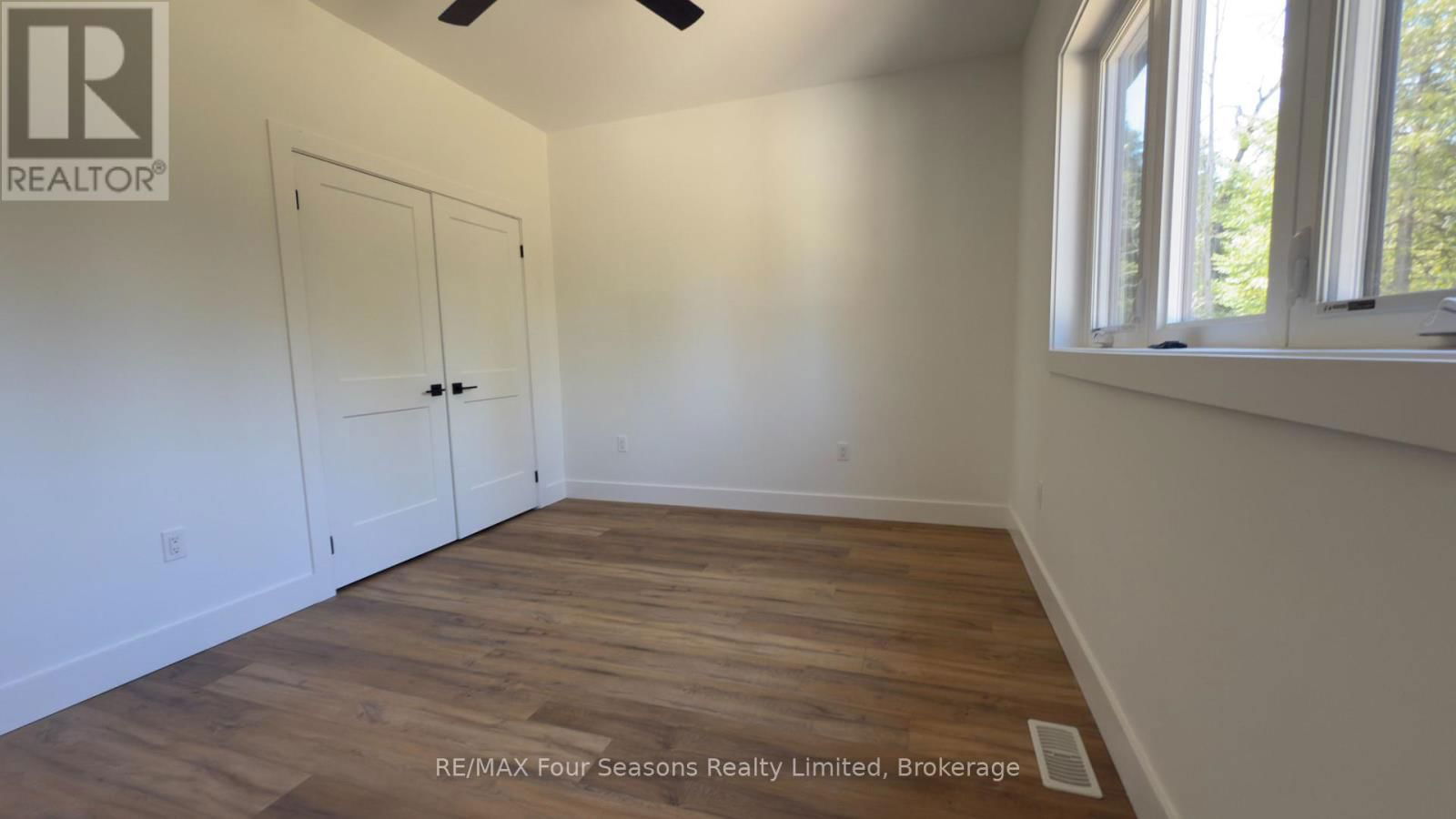 31 TRILLIUM CROSSING Image 22