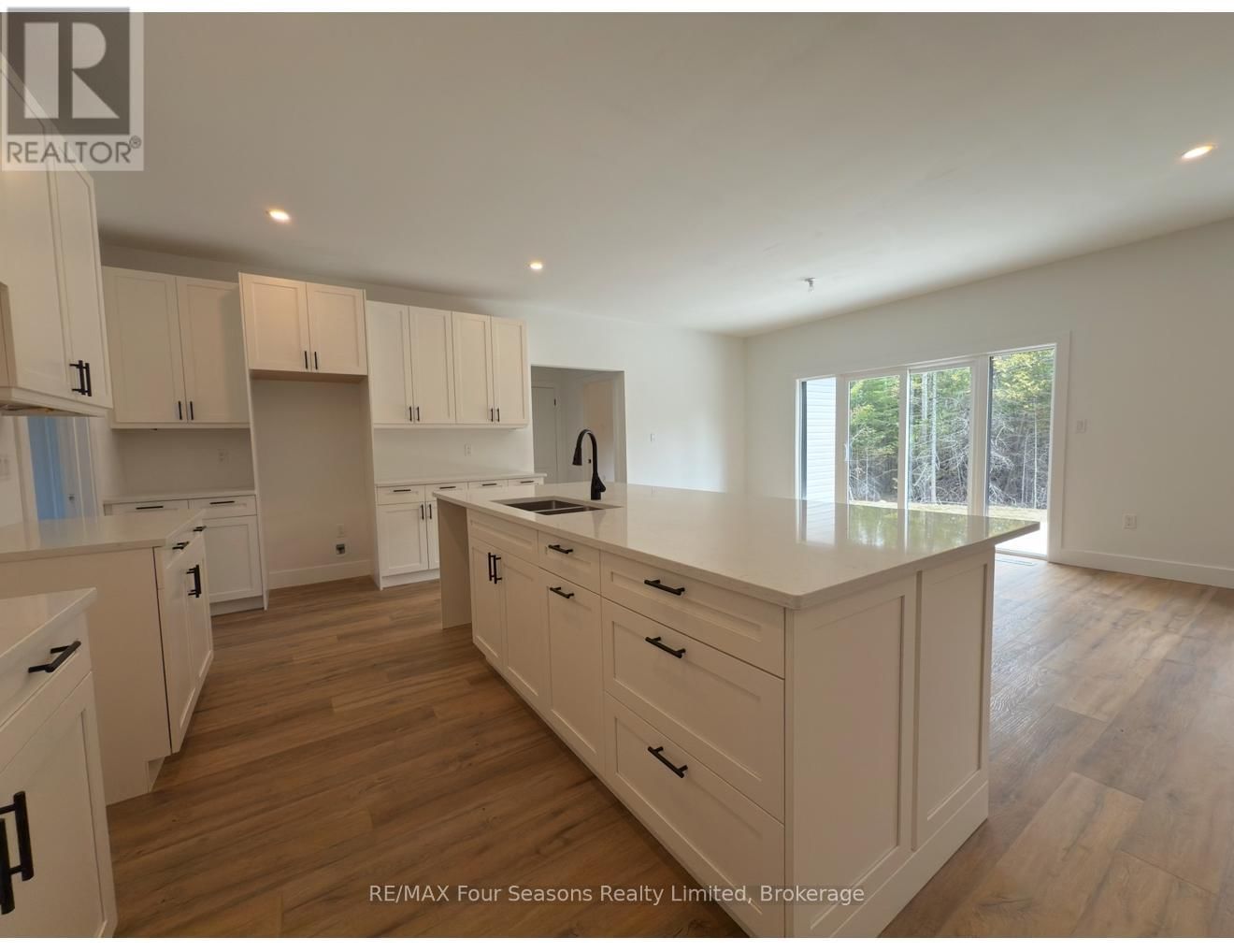 31 TRILLIUM CROSSING Image 7