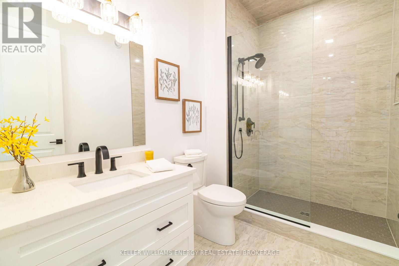 125 VILLENEUVE DRIVE Image 22