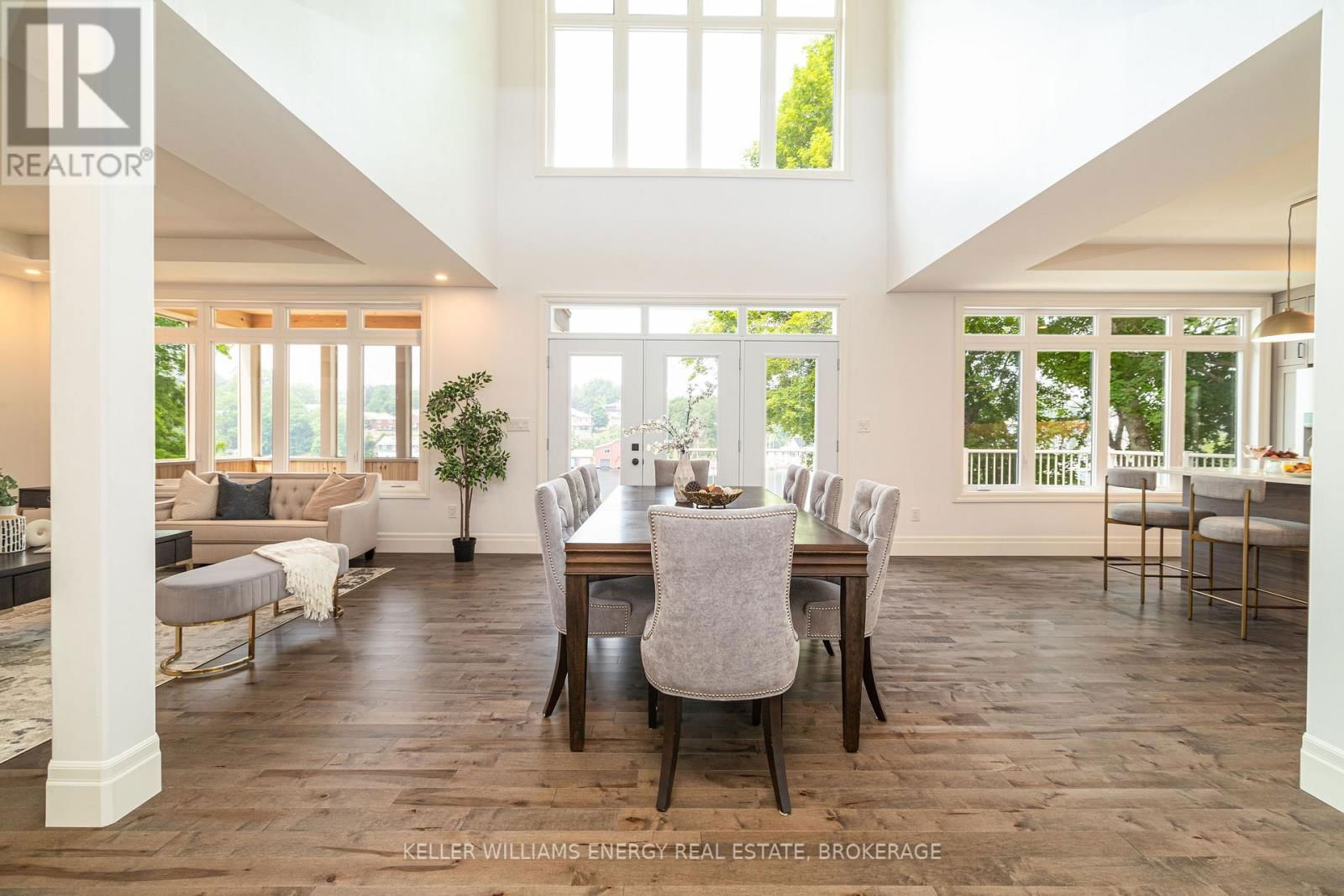 125 VILLENEUVE DRIVE Image 7