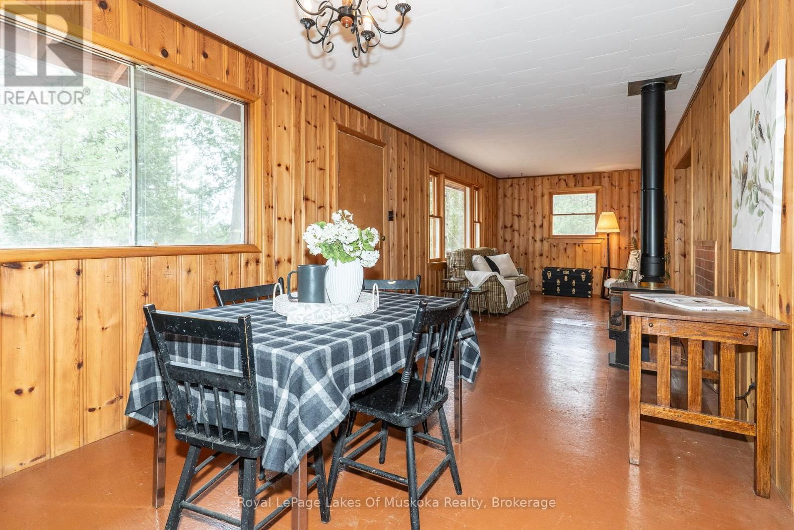 1042 FARMER HAYS DRIVE Image 15