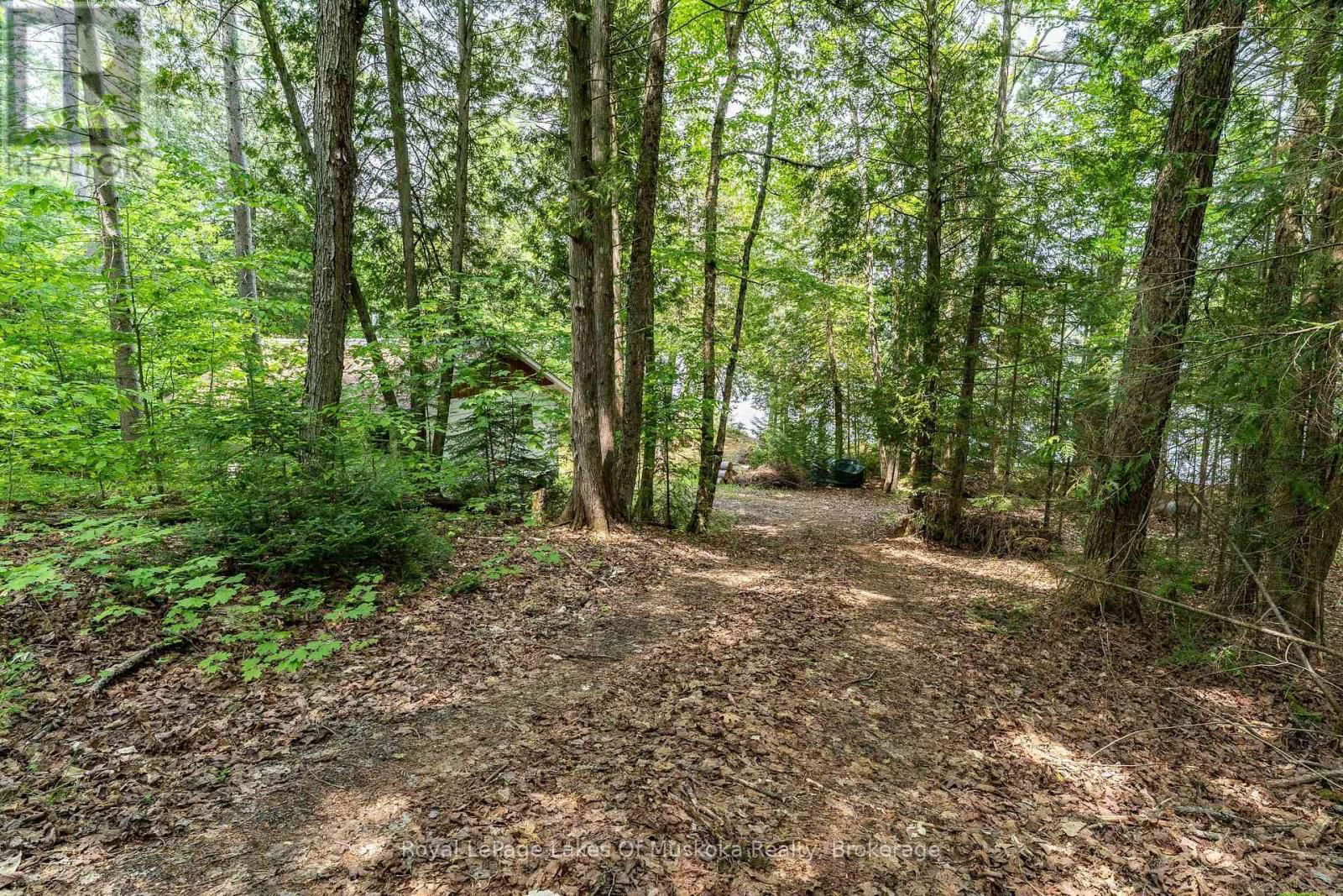 1042 FARMER HAYS DRIVE Image 3