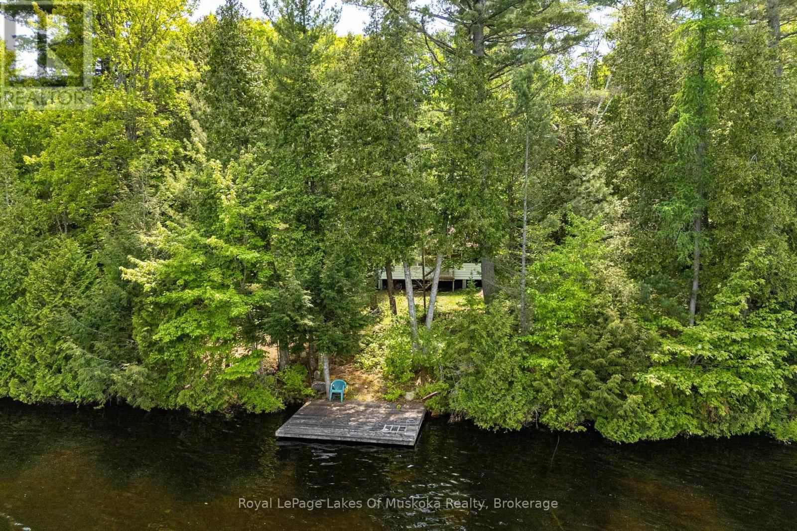 1042 FARMER HAYS DRIVE Image 8