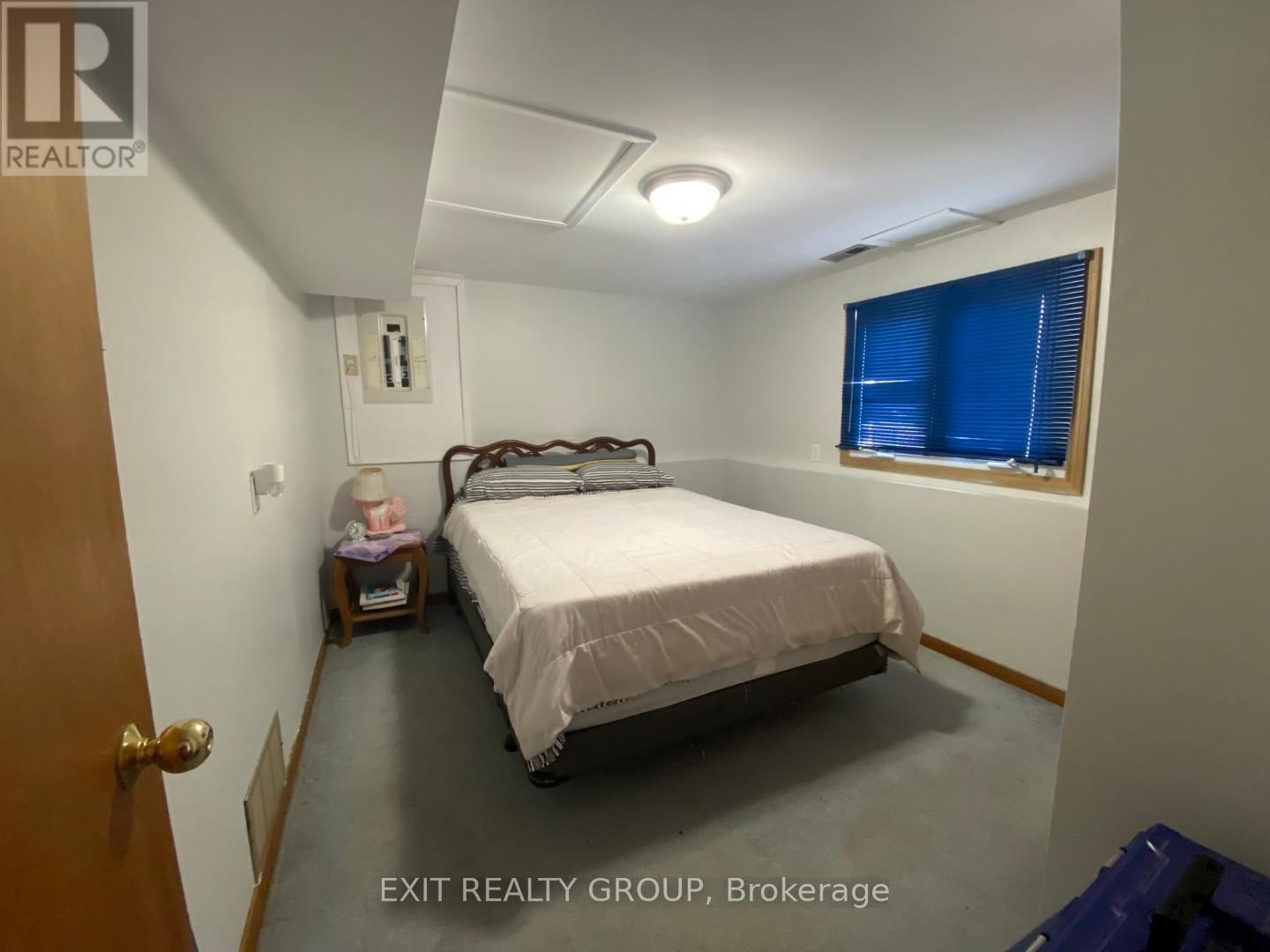 87 BERNARD LONG ROAD Image 36
