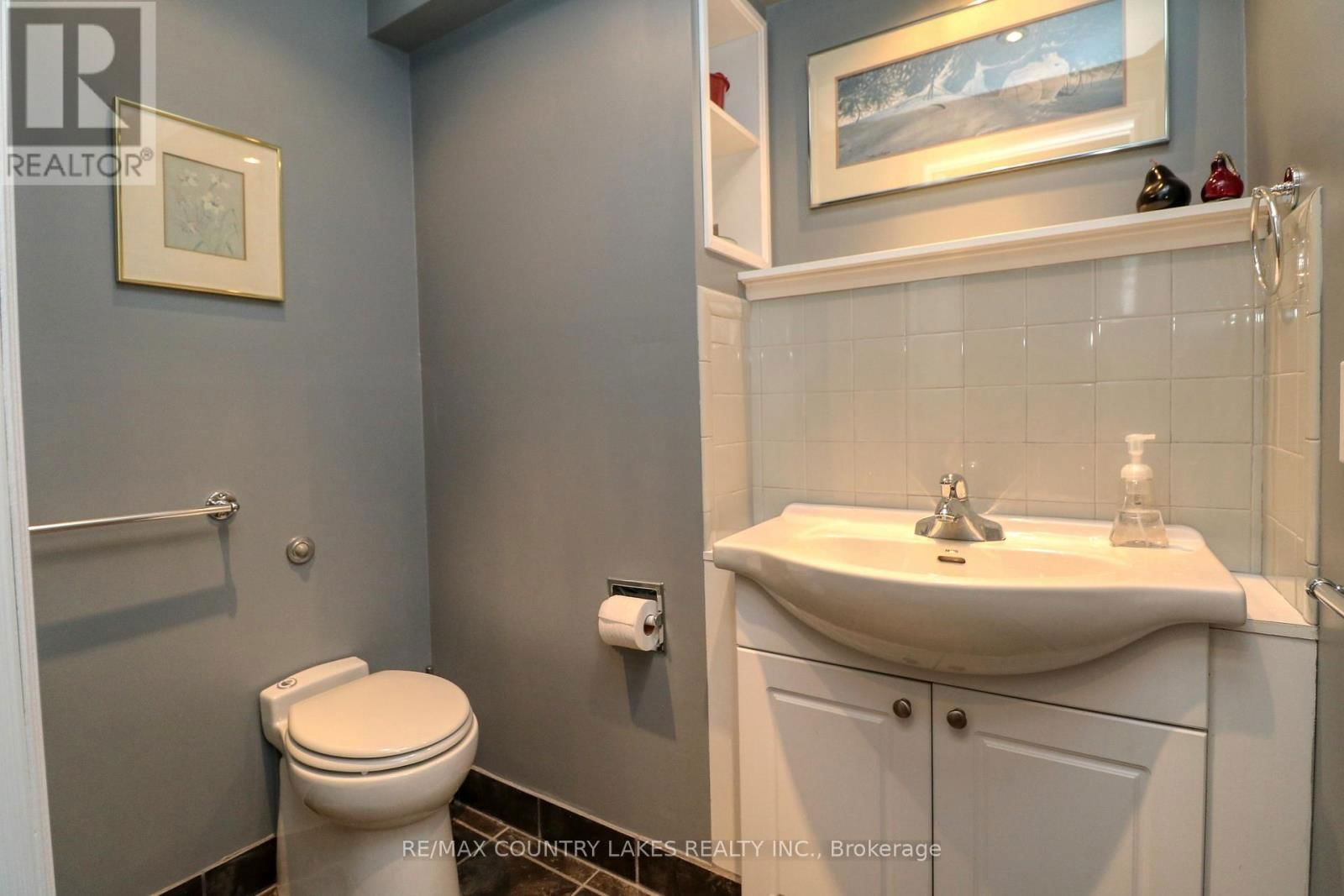 31 PORTAGE ROAD Image 20