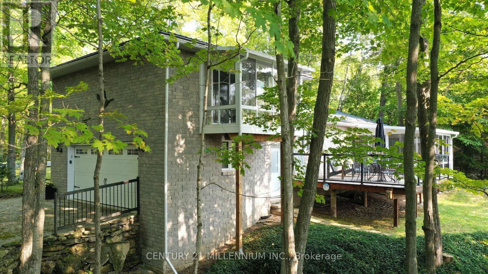 232 BARNEY'S BOULEVARD Image 12