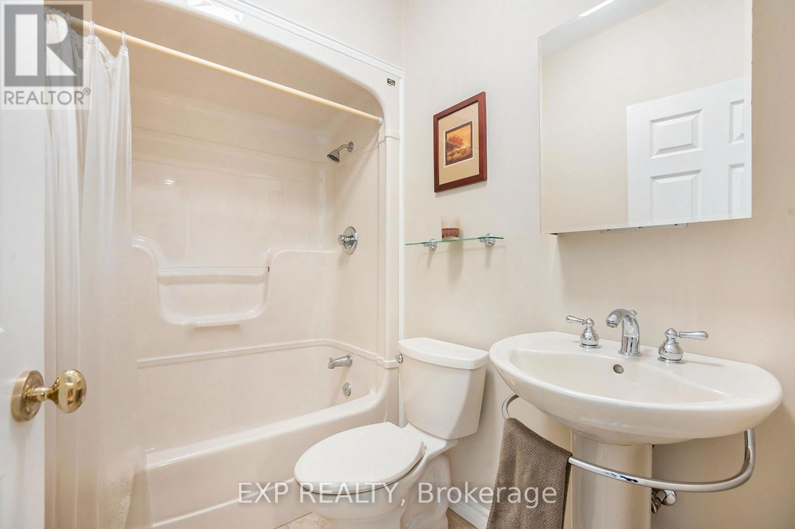 544 LAKESHORE ROAD Image 15