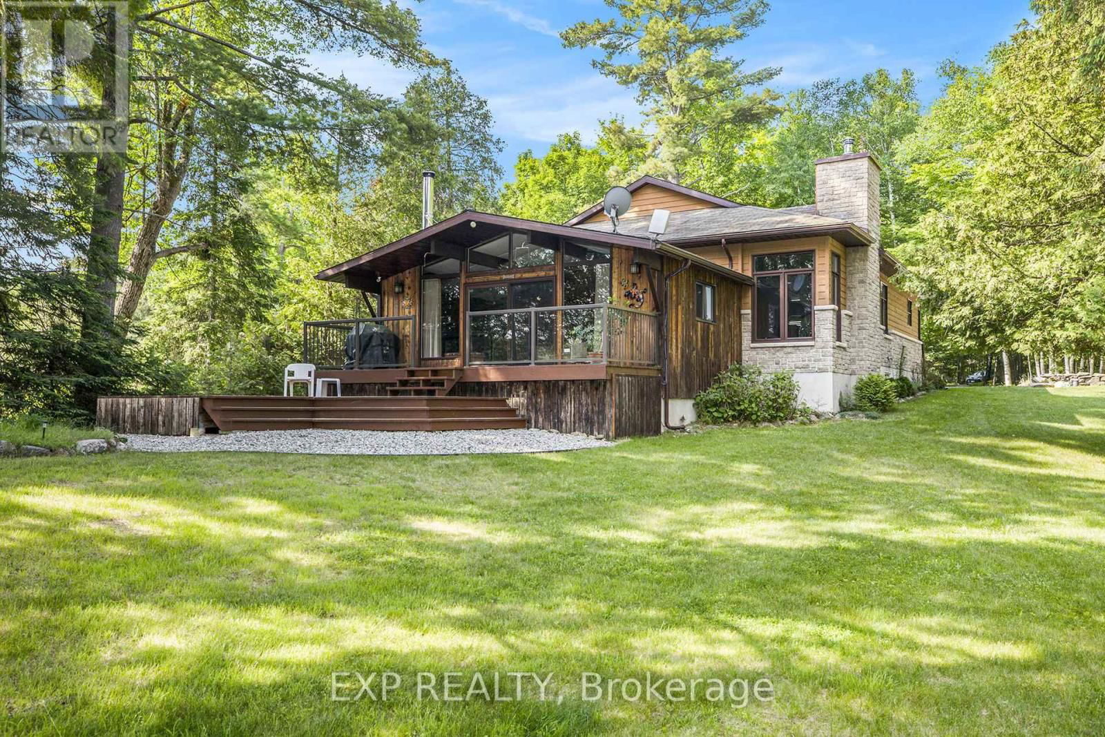 544 LAKESHORE ROAD Image 27