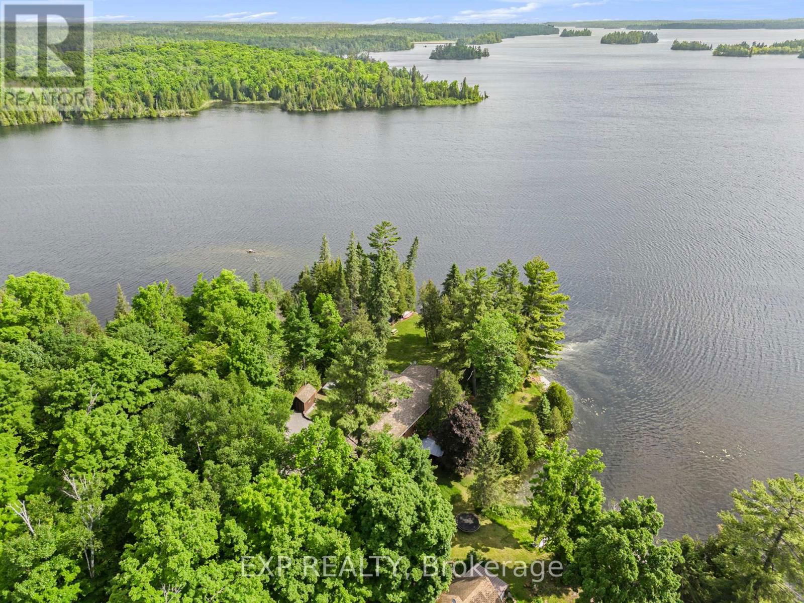 544 LAKESHORE ROAD Image 40