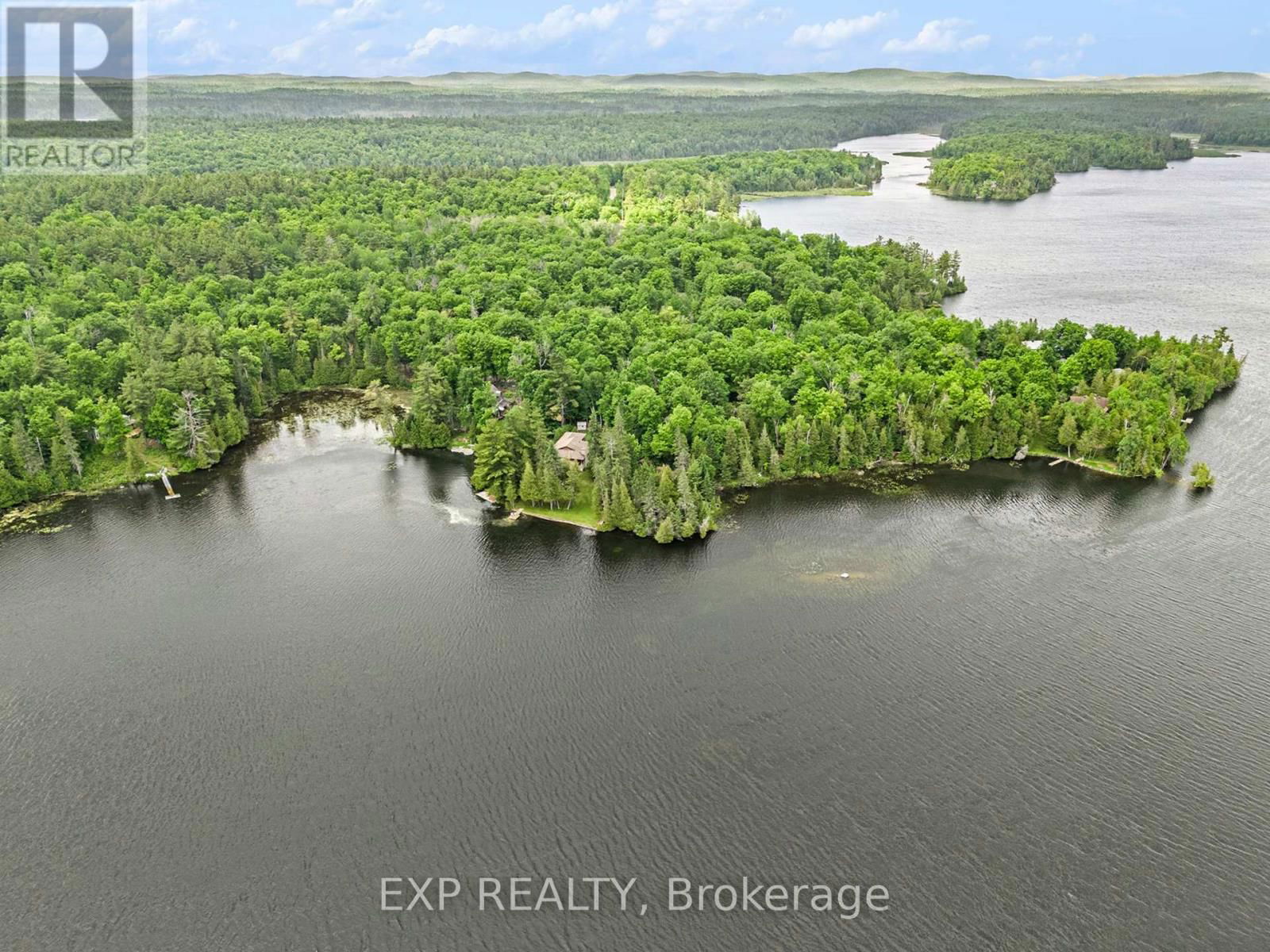 544 LAKESHORE ROAD Image 42