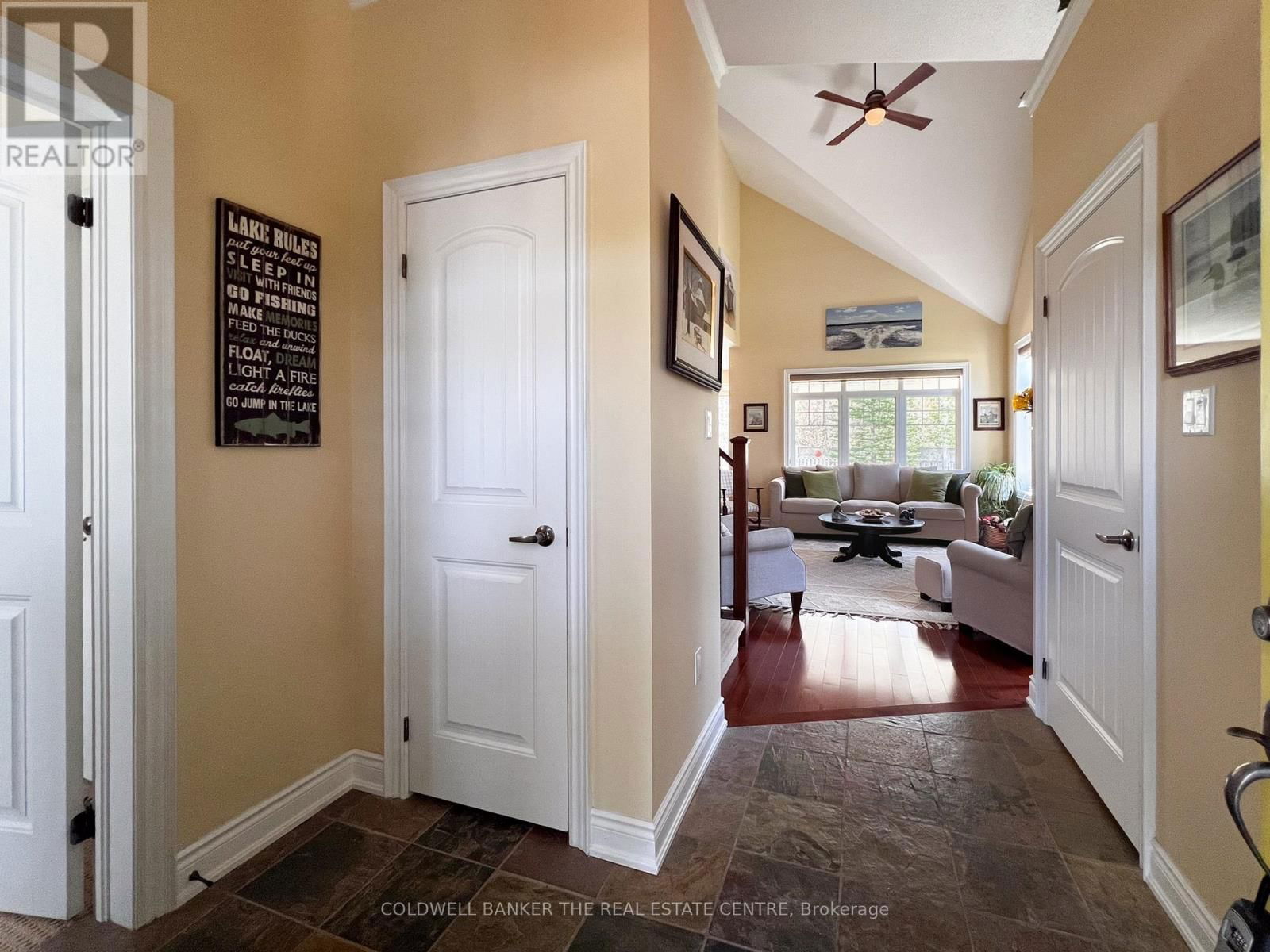 49 ROSEDALE TRAIL Image 12