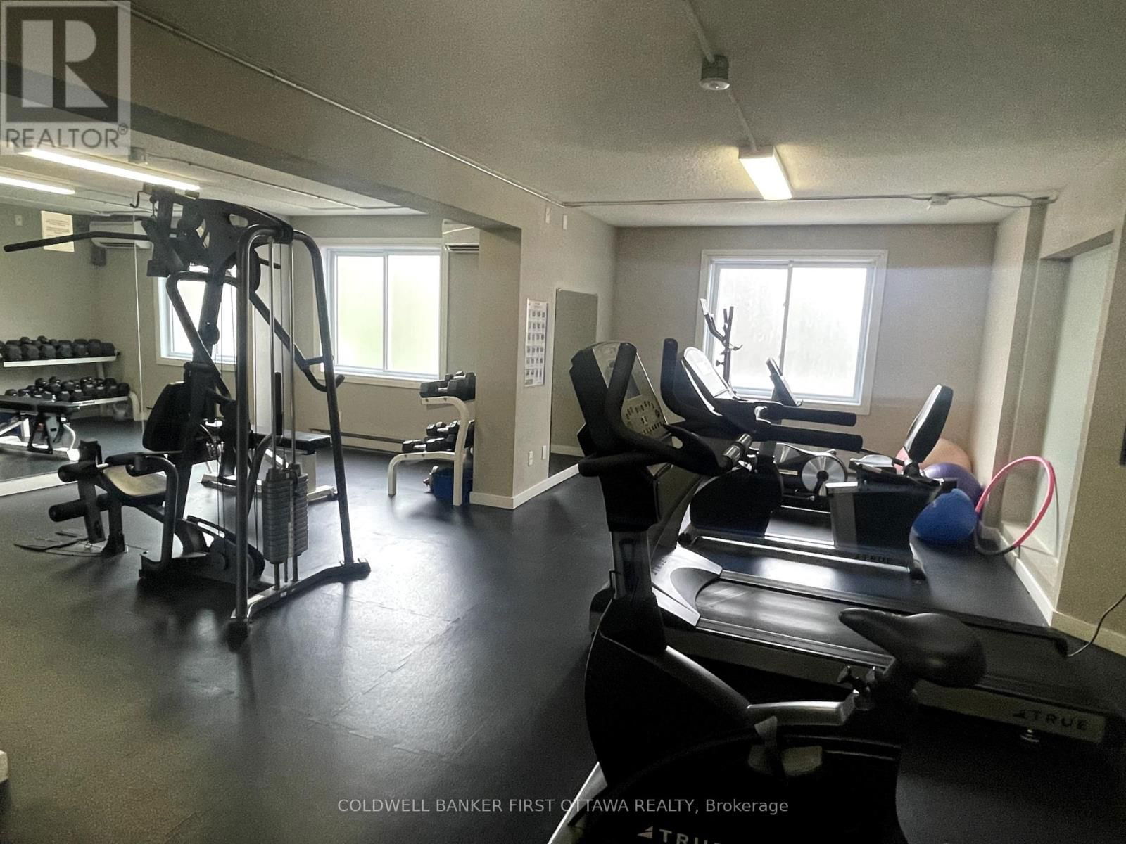 111 - 225 ALVIN ROAD Image 14