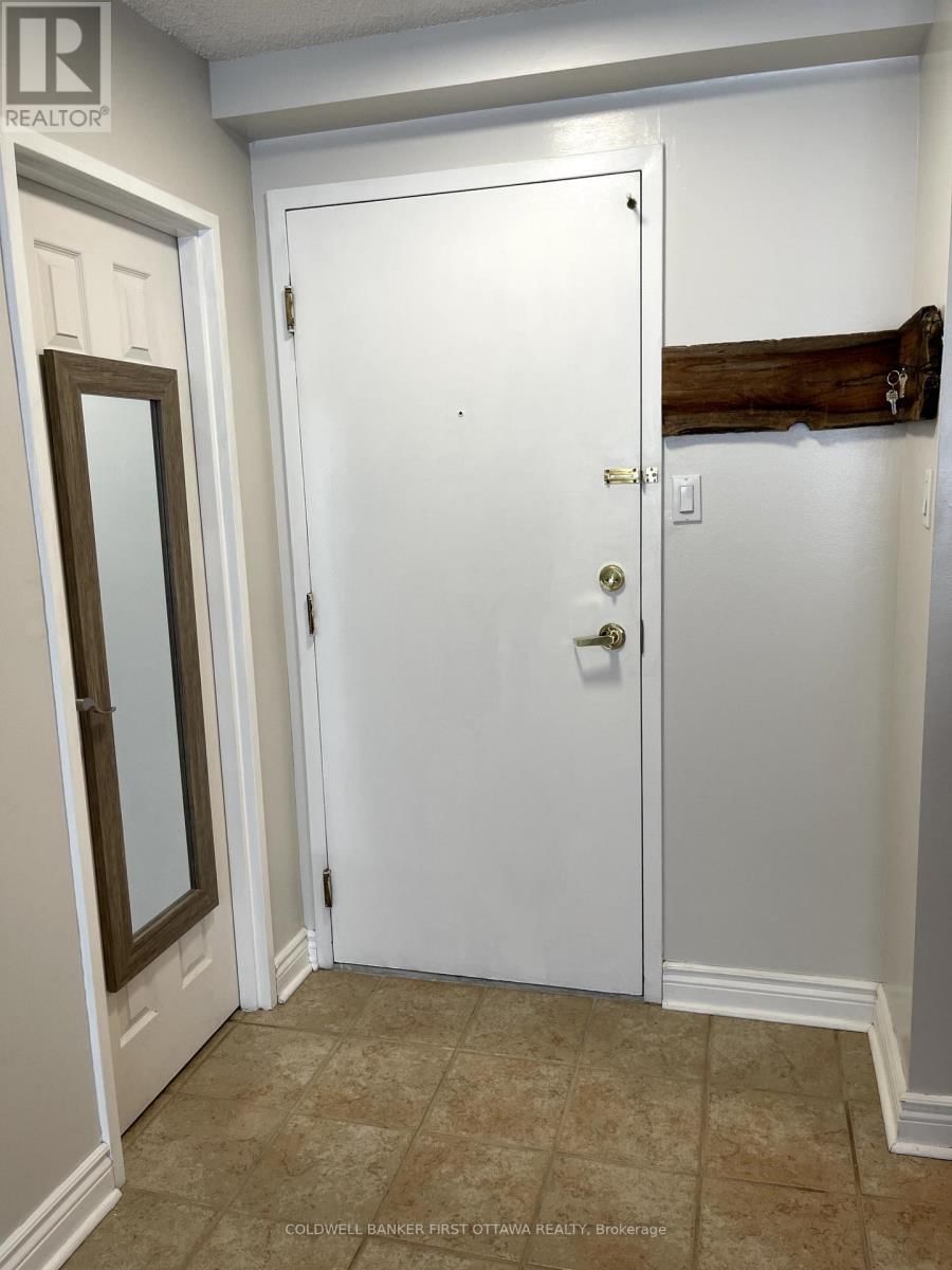 111 - 225 ALVIN ROAD Image 6