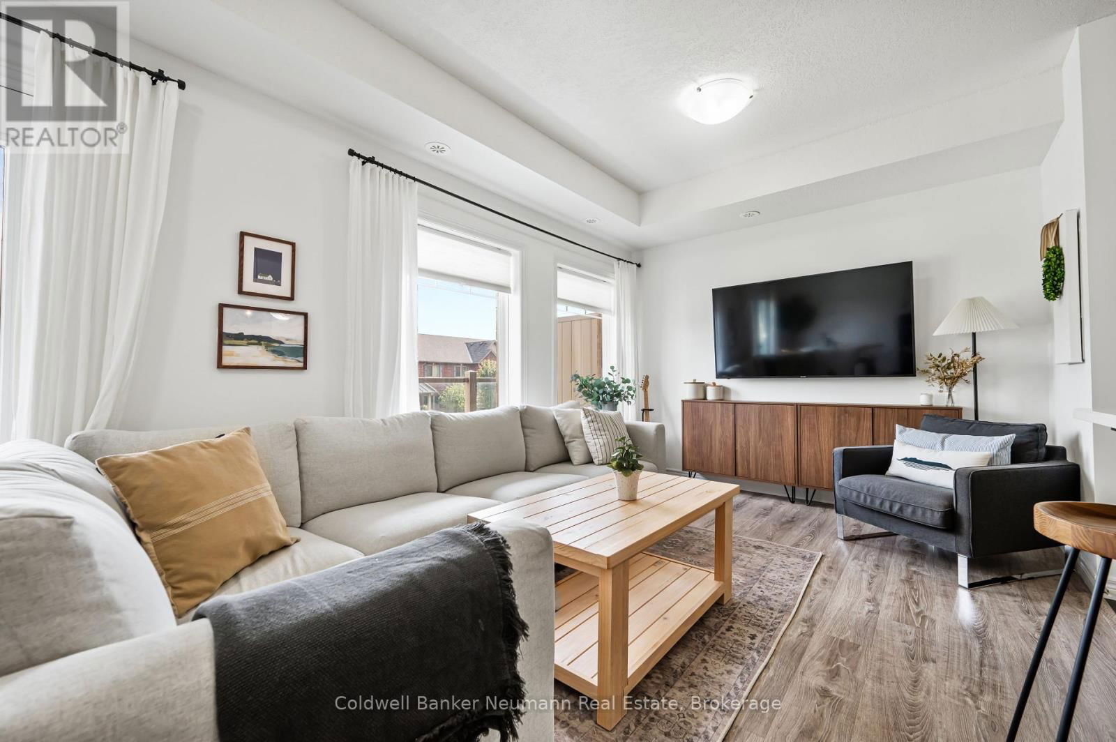 45 - 39 KAY CRESCENT Image 17
