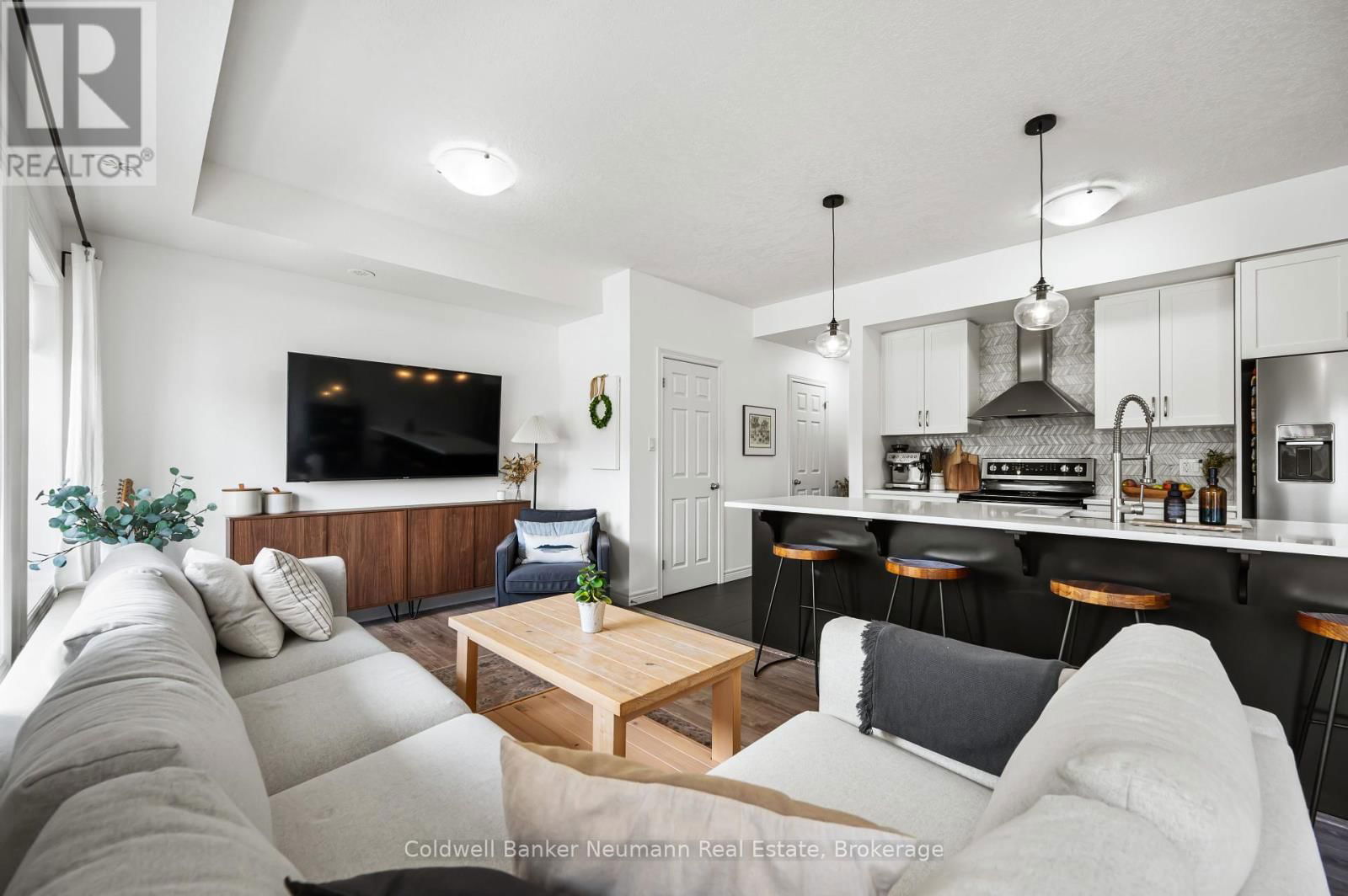 45 - 39 KAY CRESCENT Image 18