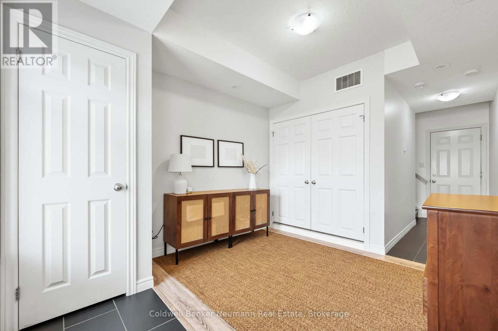 45 - 39 KAY CRESCENT Image 4