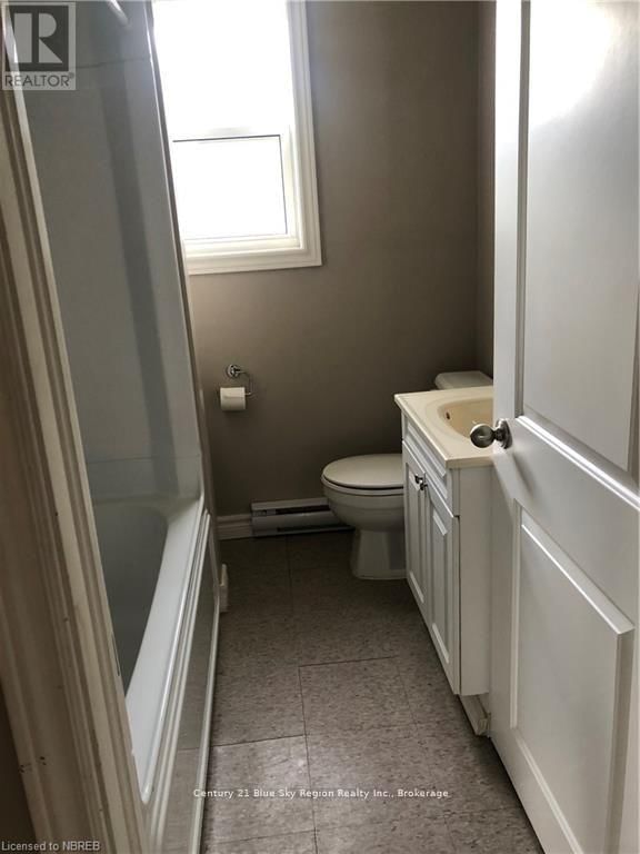 1149 CASSELLS STREET Image 10