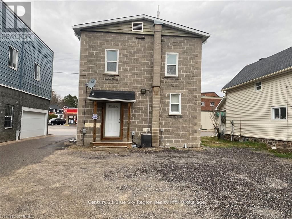 1149 CASSELLS STREET Image 3
