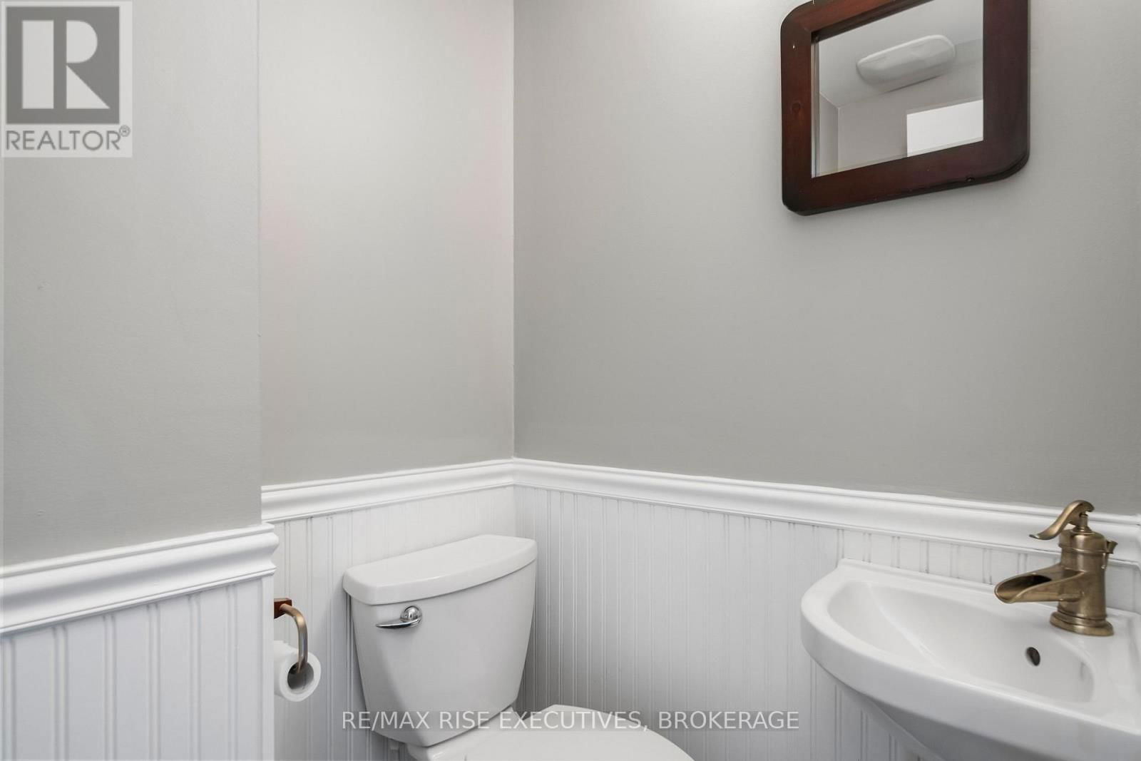 282 WELBORNE AVENUE Image 14