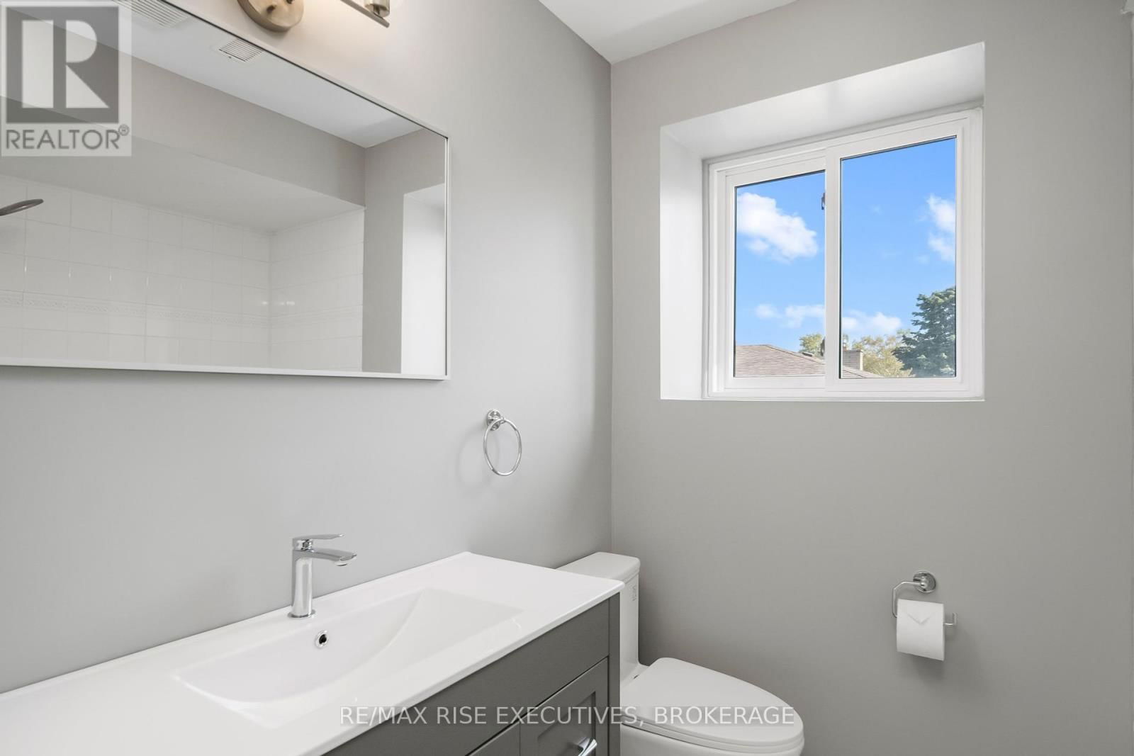 282 WELBORNE AVENUE Image 29