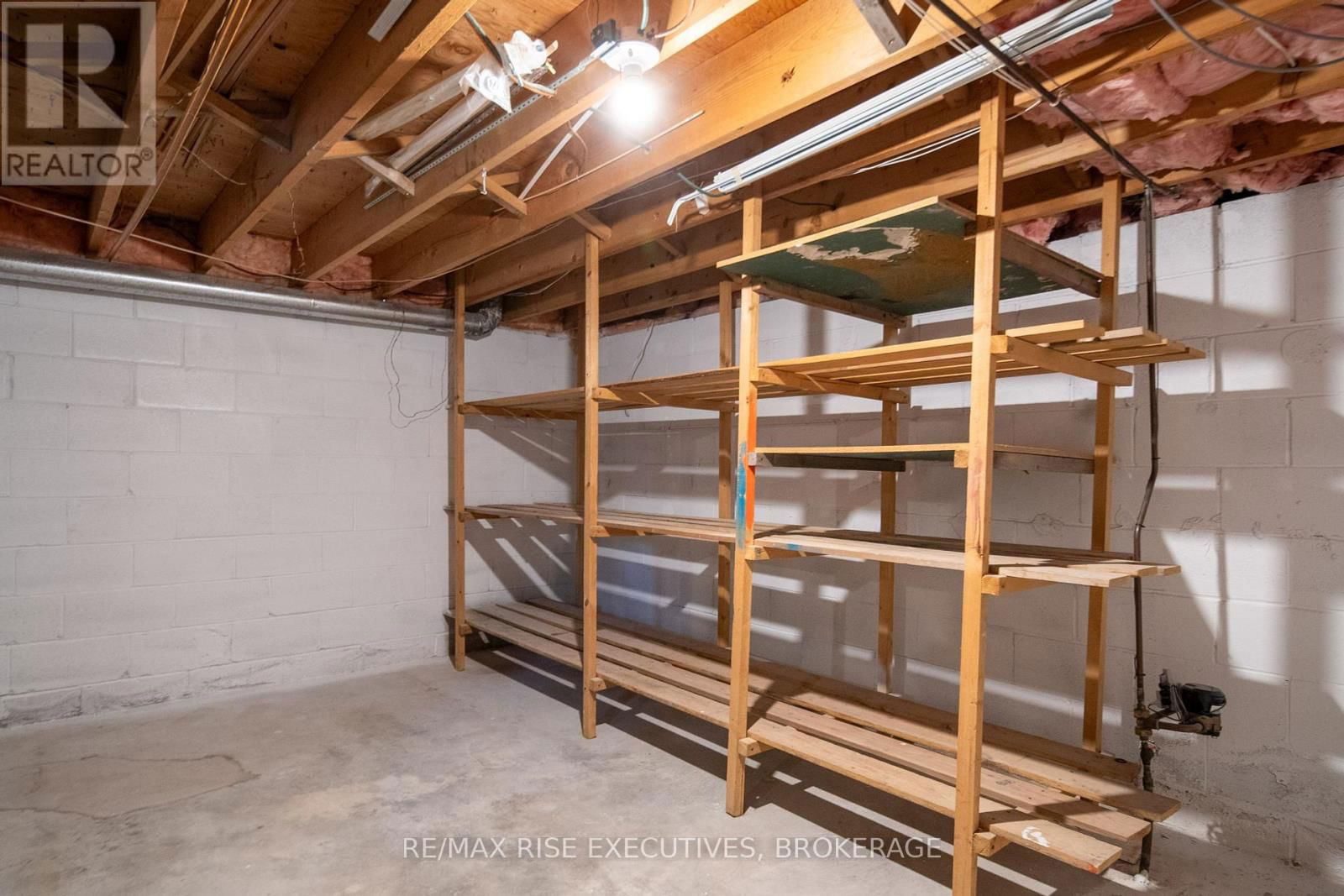 282 WELBORNE AVENUE Image 42