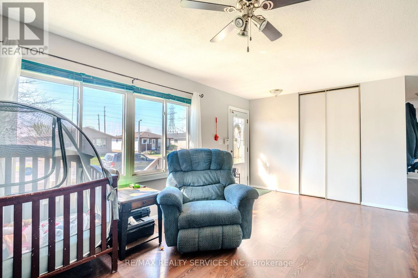 50 CHANTAL COURT Image 11