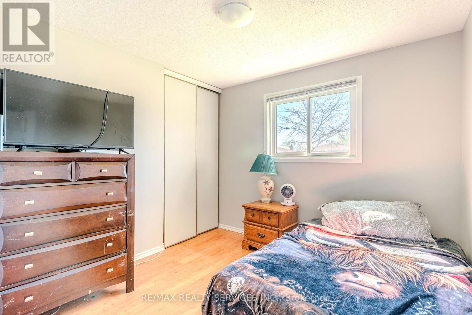 50 CHANTAL COURT Image 14