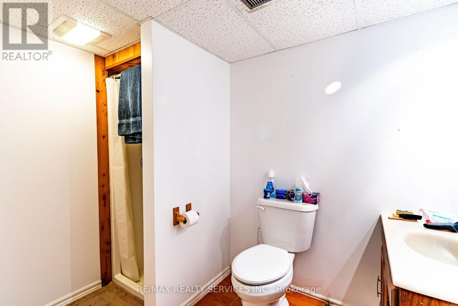 50 CHANTAL COURT Image 17
