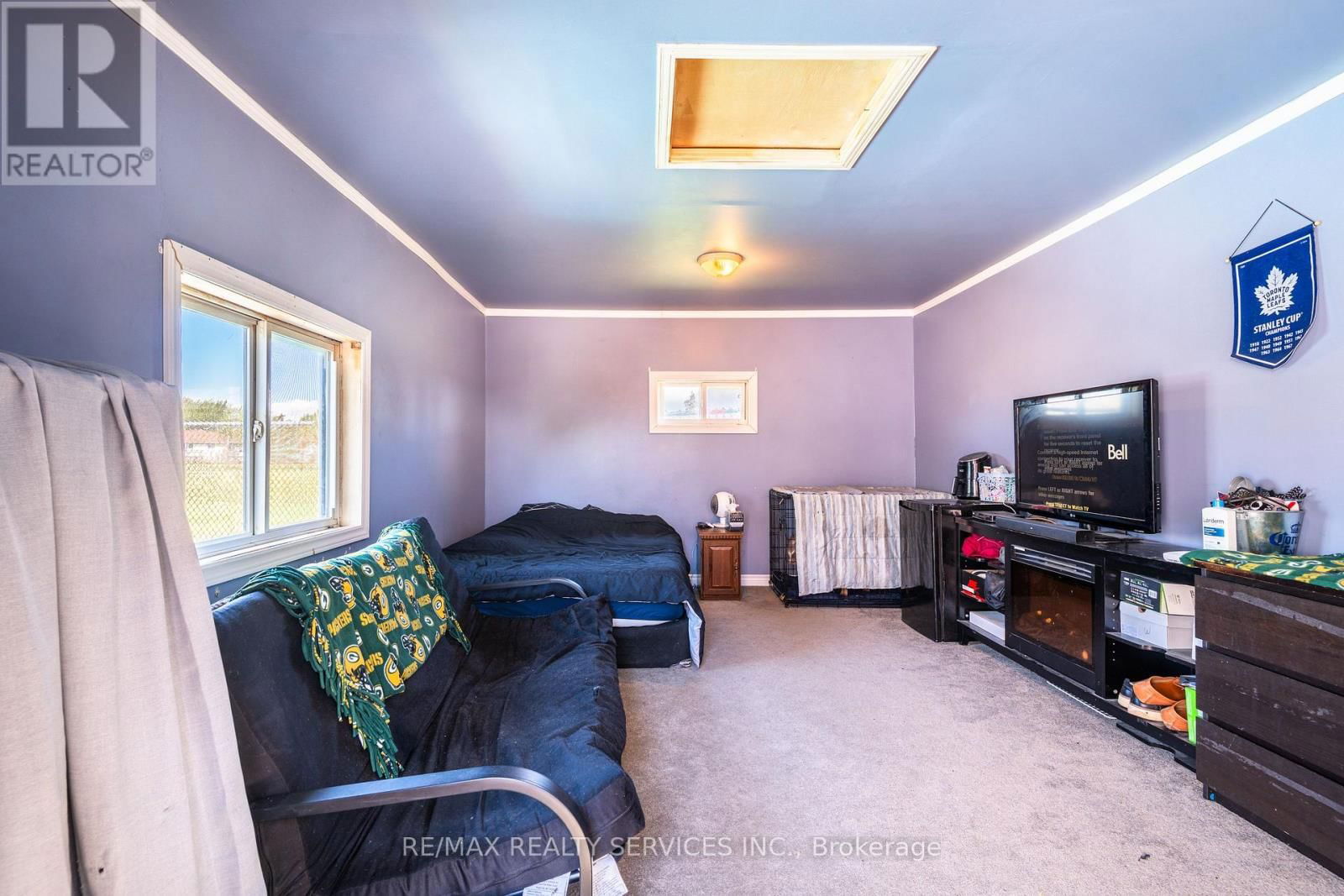 50 CHANTAL COURT Image 22