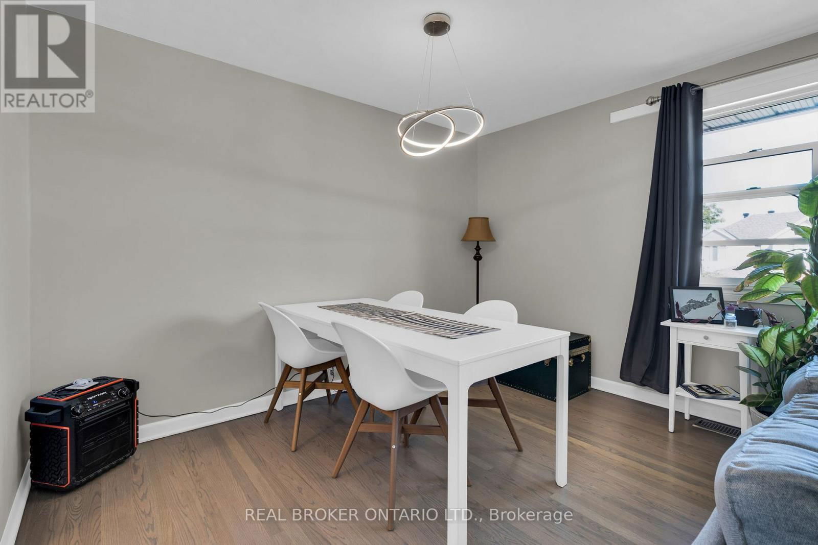 B - 1178 CLYDE AVENUE Image 4