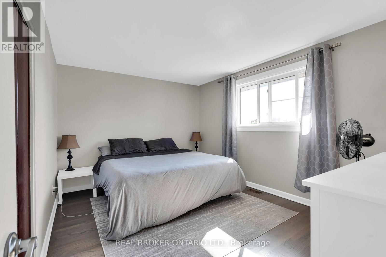 B - 1178 CLYDE AVENUE Image 8