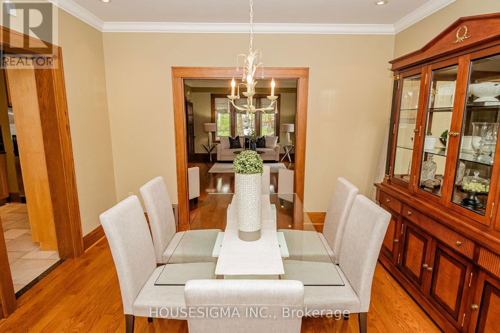 15 MARGARET STREET Image 11
