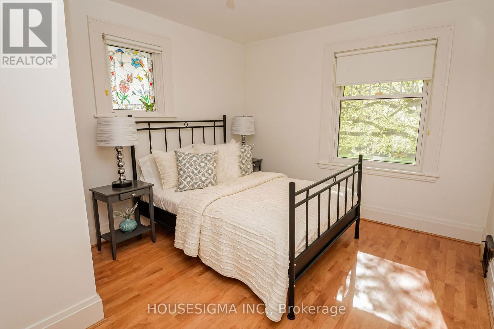 15 MARGARET STREET Image 14