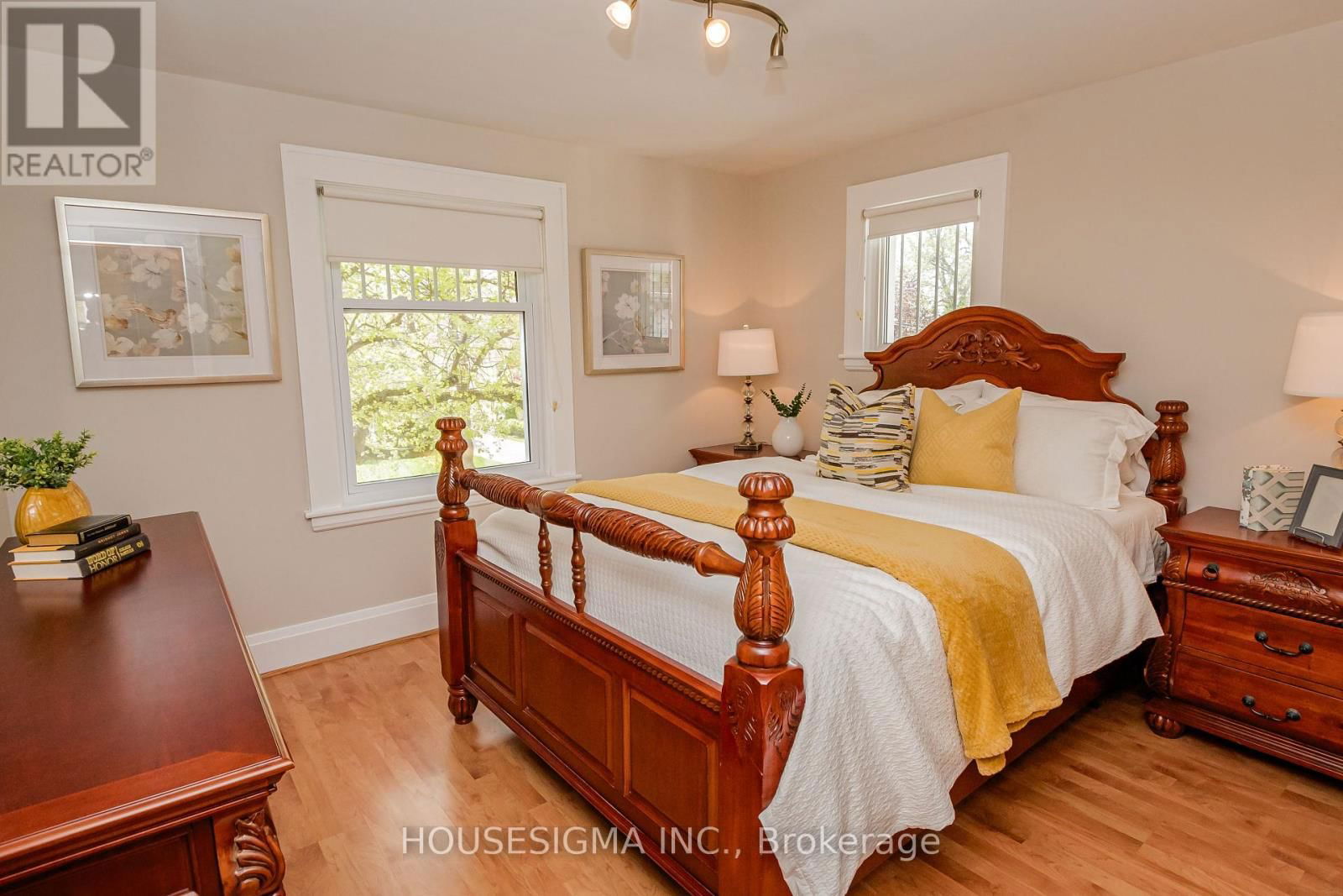 15 MARGARET STREET Image 16