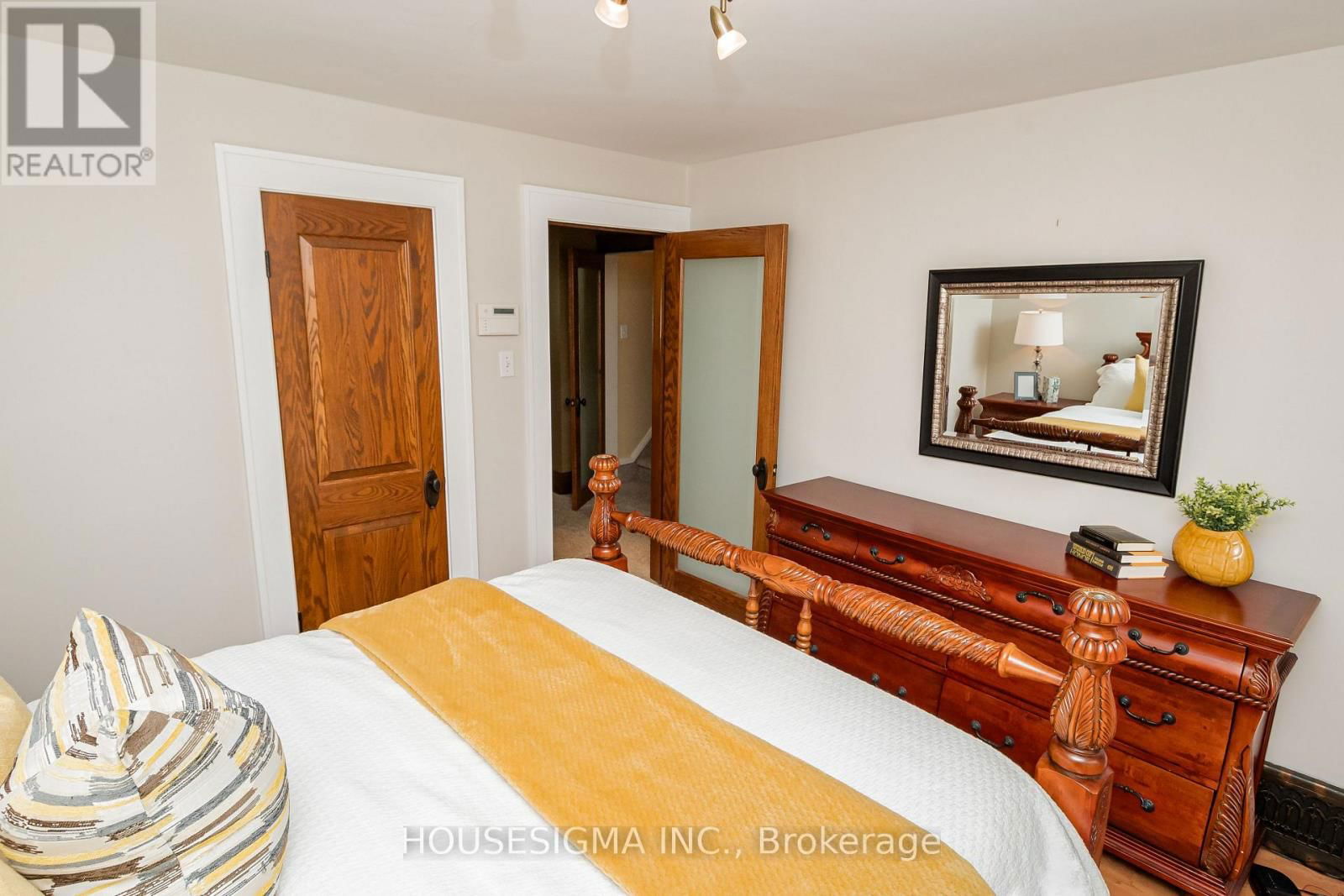 15 MARGARET STREET Image 17