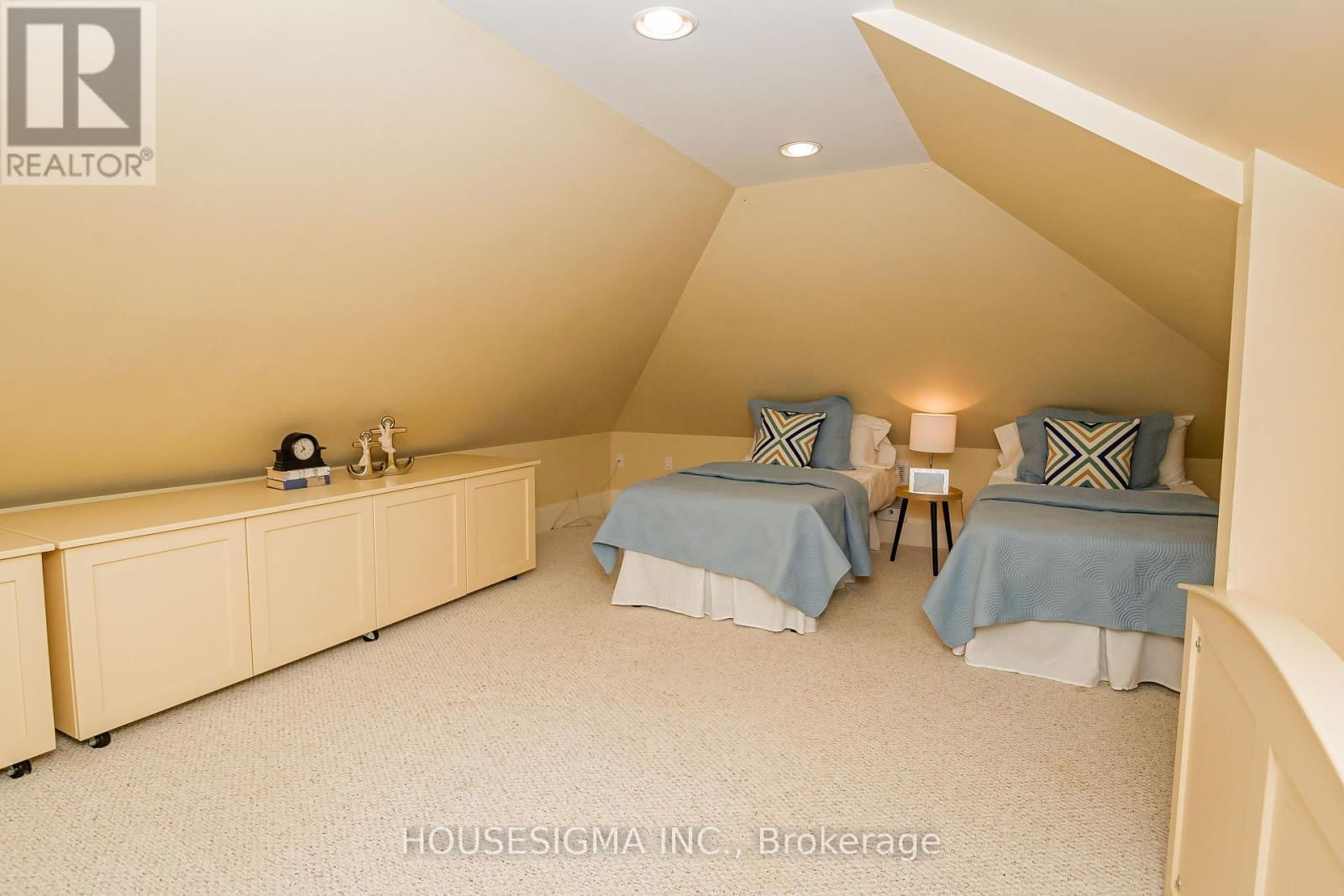 15 MARGARET STREET Image 23