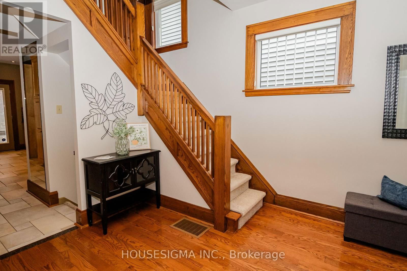 15 MARGARET STREET Image 6