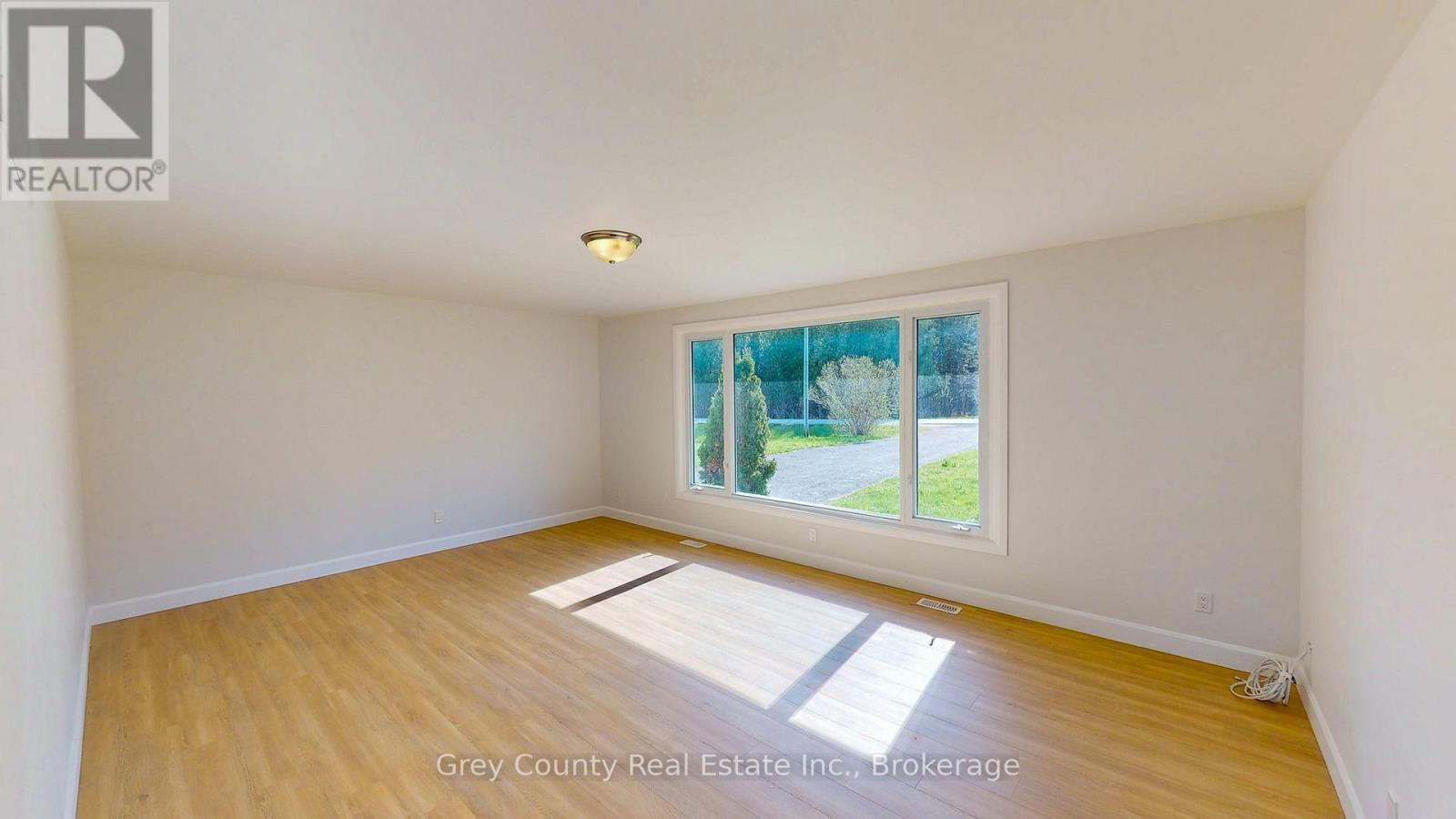 617159 GREY ROAD 29 Image 19