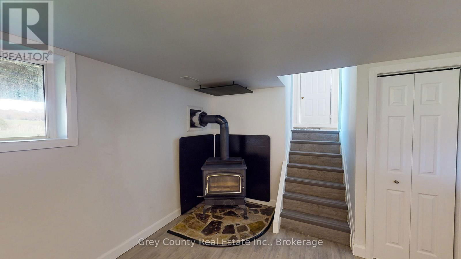 617159 GREY ROAD 29 Image 24
