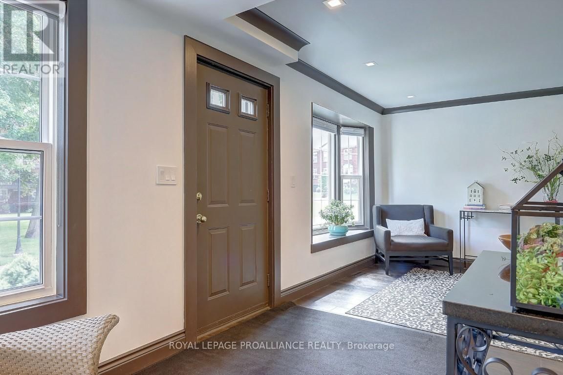 46 COUNTRY CLUB PLACE Image 20